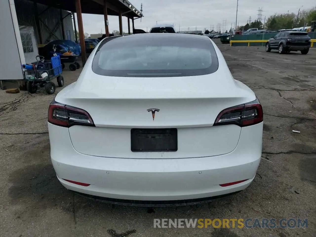 6 Photograph of a damaged car 5YJ3E1EA3LF613533 TESLA MODEL 3 2020