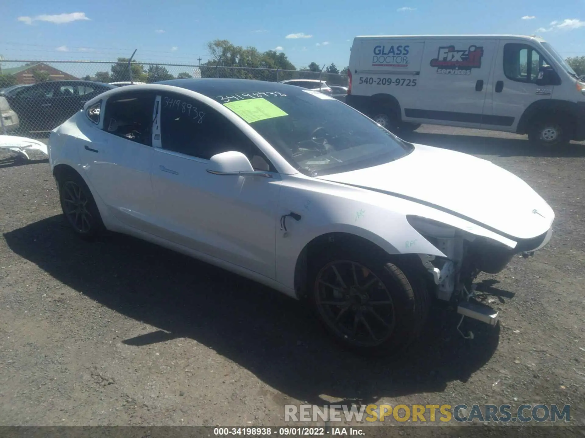 1 Photograph of a damaged car 5YJ3E1EA3LF613659 TESLA MODEL 3 2020