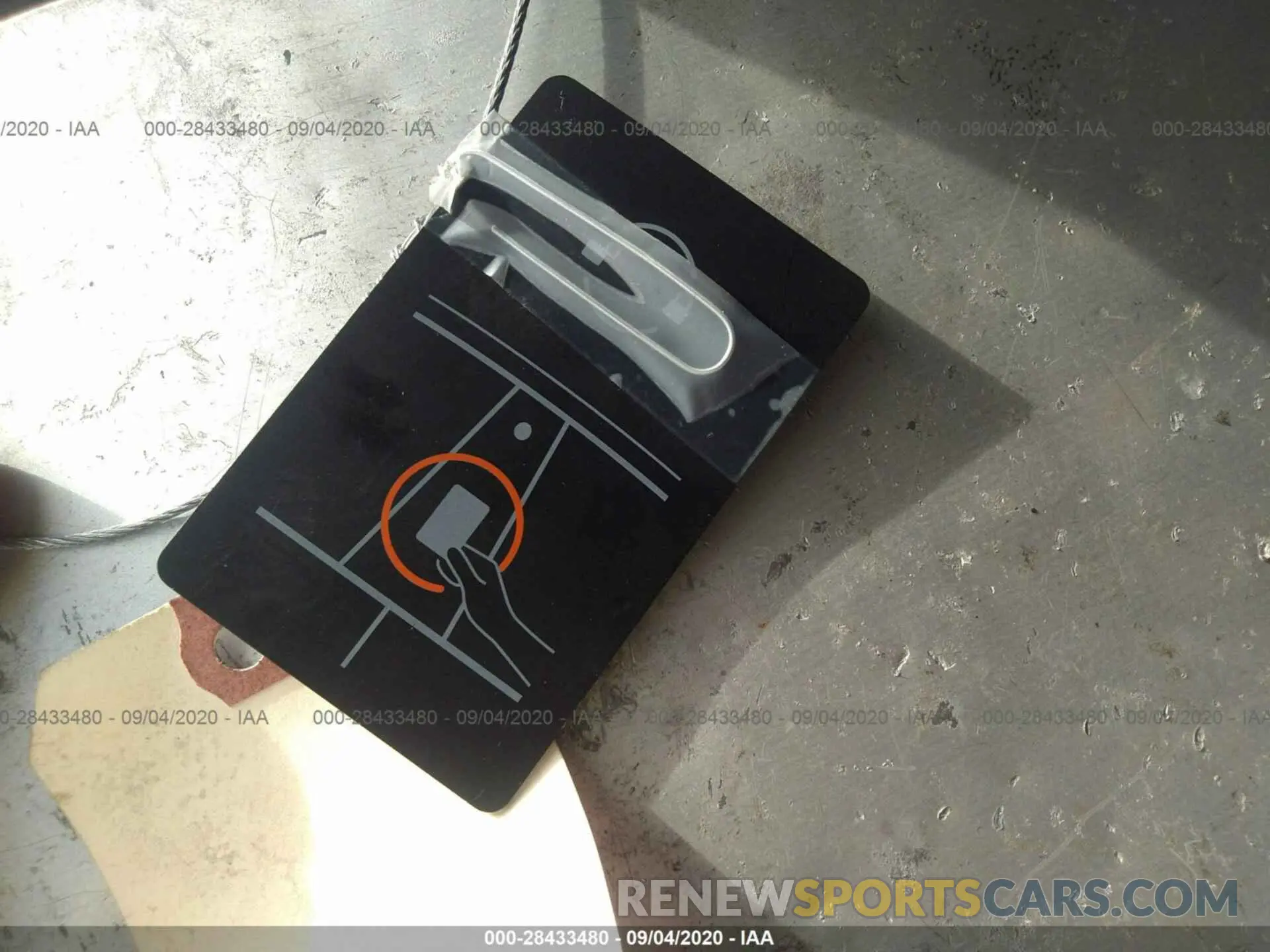 11 Photograph of a damaged car 5YJ3E1EA3LF633586 TESLA MODEL 3 2020