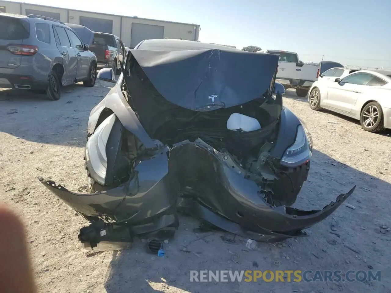 5 Photograph of a damaged car 5YJ3E1EA3LF658049 TESLA MODEL 3 2020