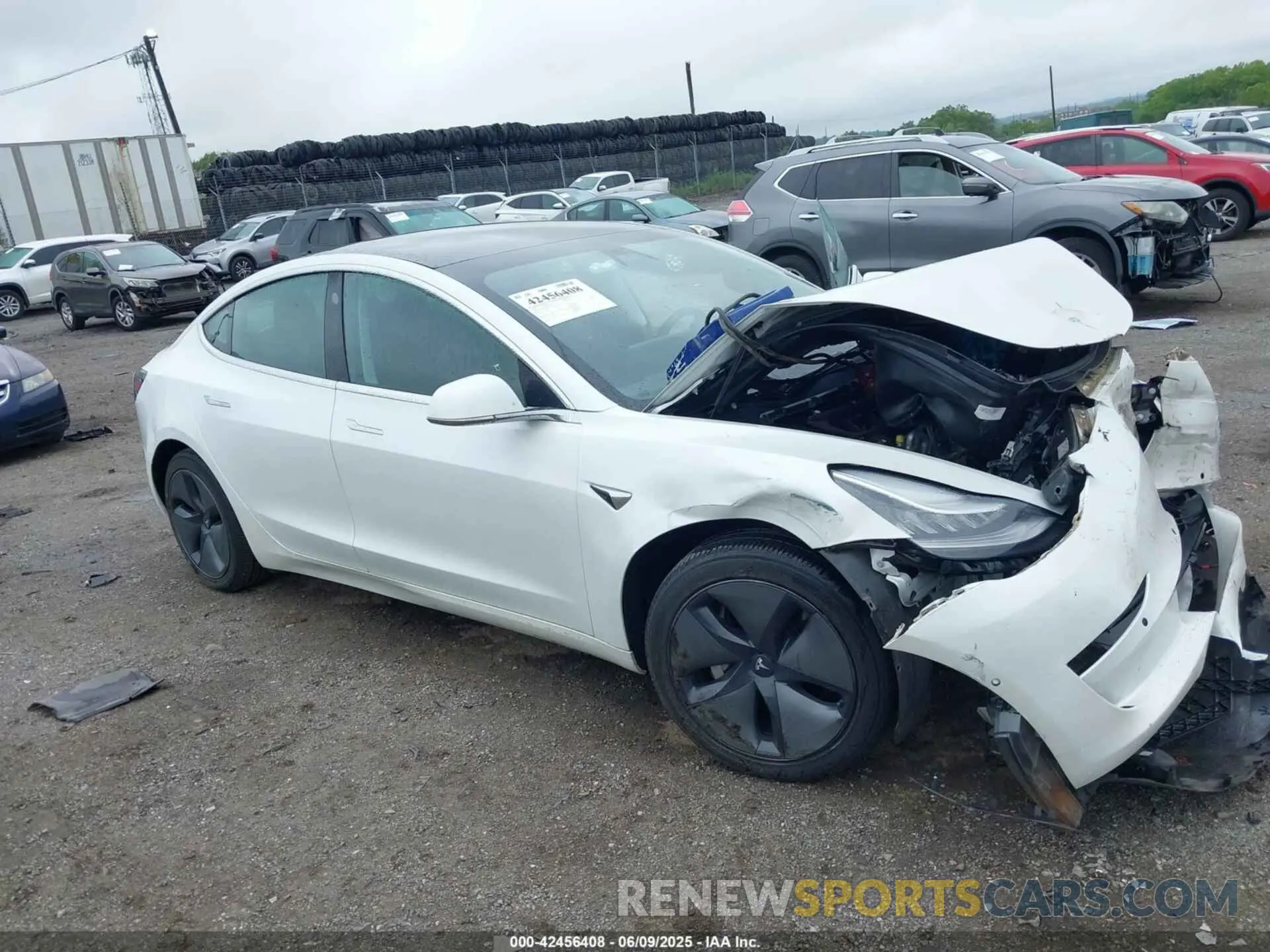 1 Photograph of a damaged car 5YJ3E1EA3LF659136 TESLA MODEL 3 2020