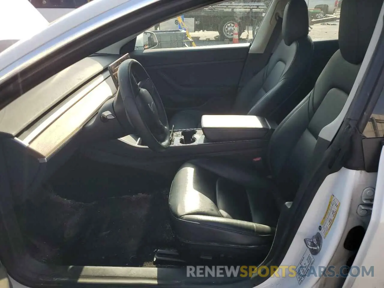 7 Photograph of a damaged car 5YJ3E1EA3LF659962 TESLA MODEL 3 2020