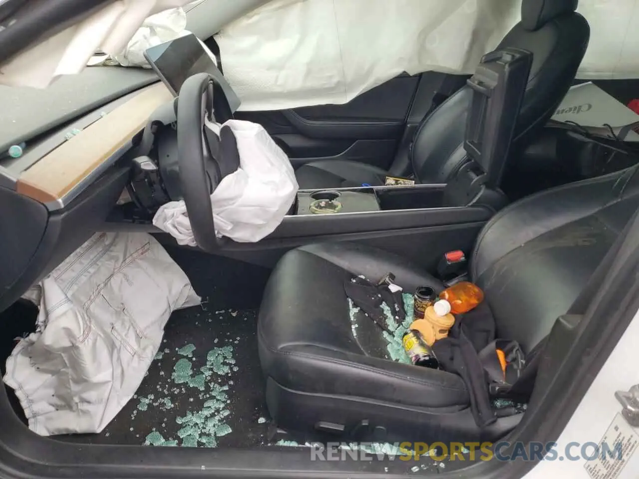 7 Photograph of a damaged car 5YJ3E1EA3LF742968 TESLA MODEL 3 2020