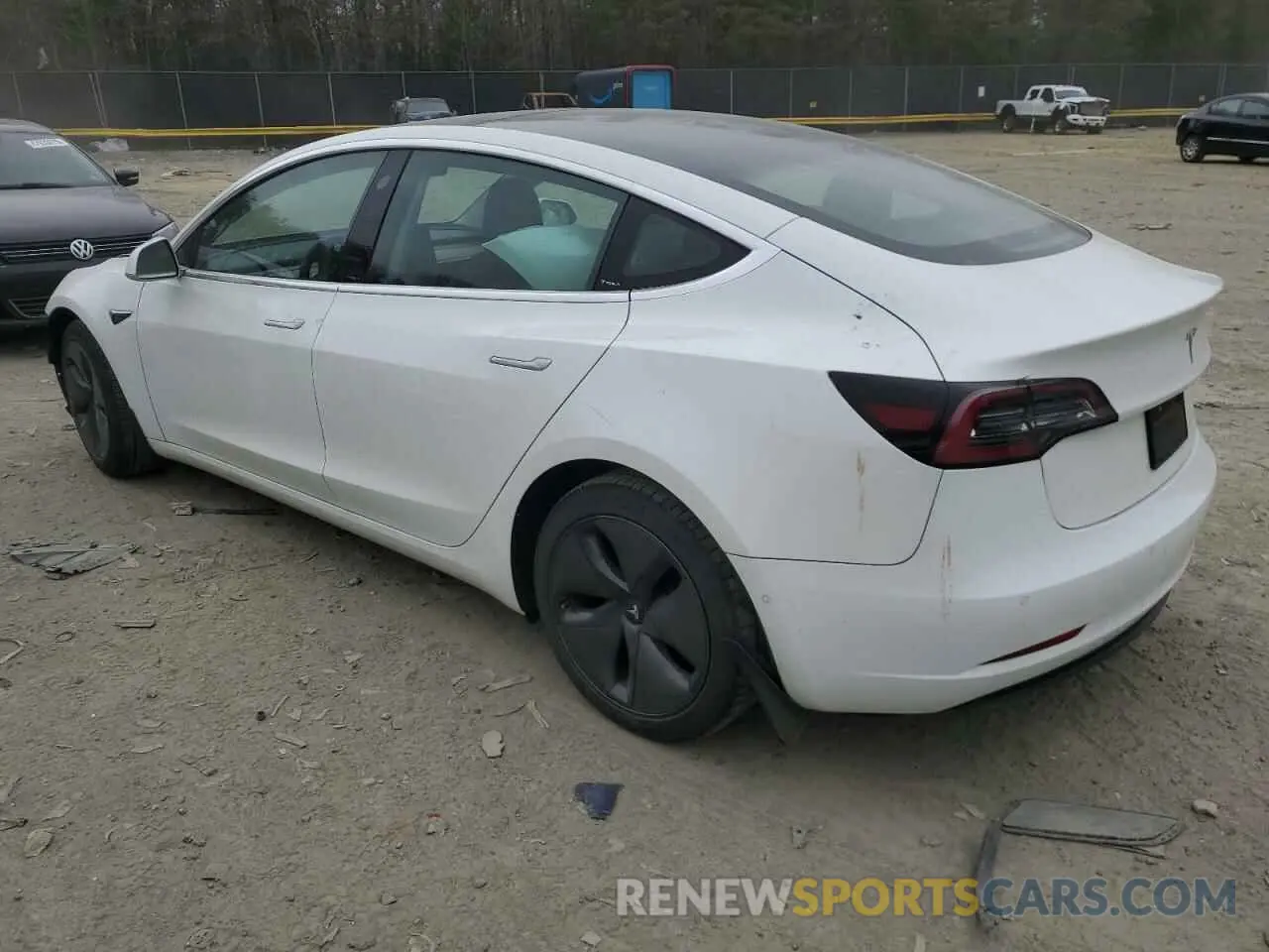 2 Photograph of a damaged car 5YJ3E1EA3LF785240 TESLA MODEL 3 2020