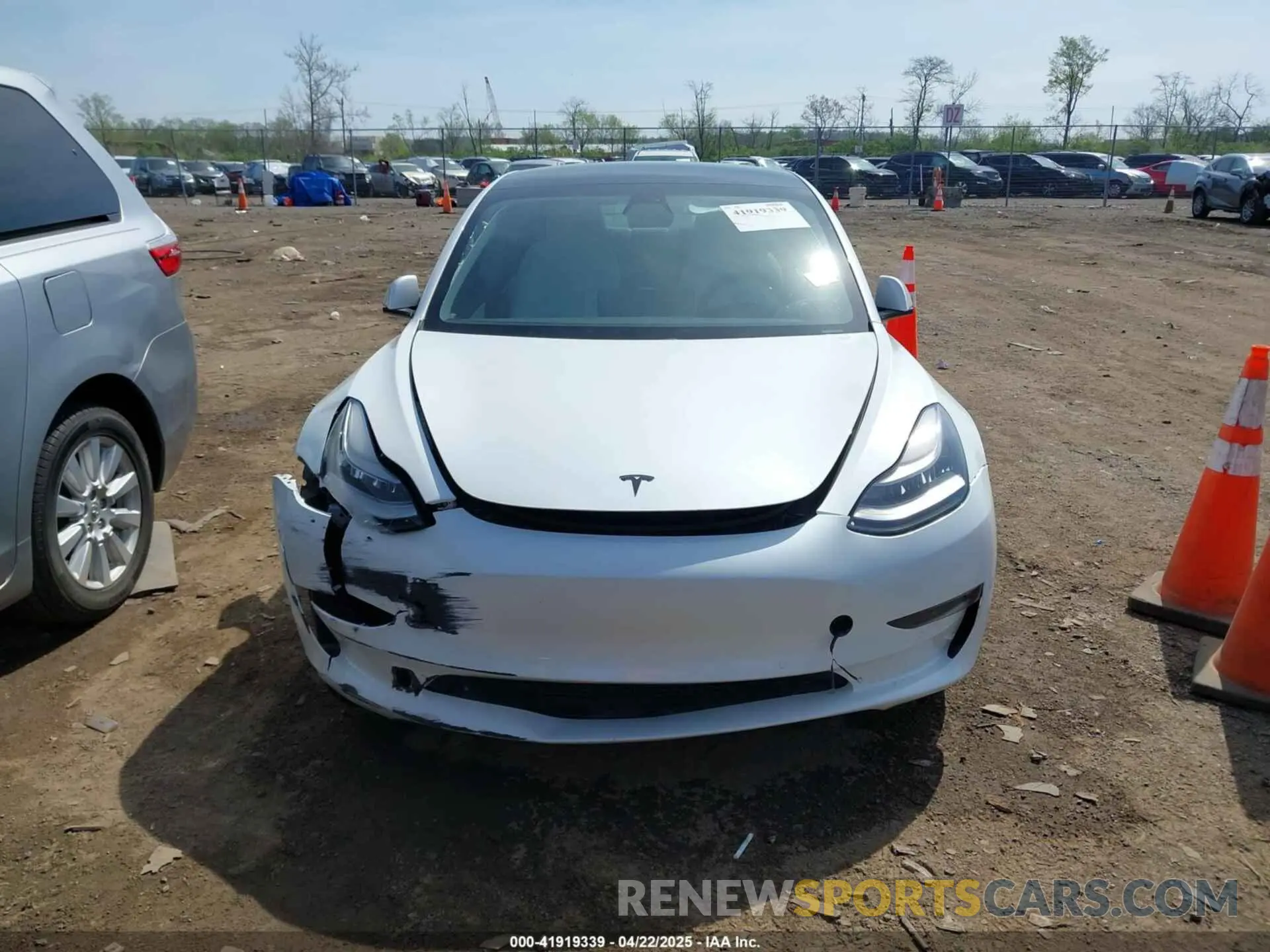 12 Photograph of a damaged car 5YJ3E1EA3LF785951 TESLA MODEL 3 2020