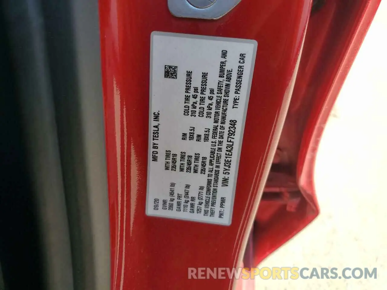 12 Фотография поврежденного автомобиля 5YJ3E1EA3LF792348 TESLA MODEL 3 2020