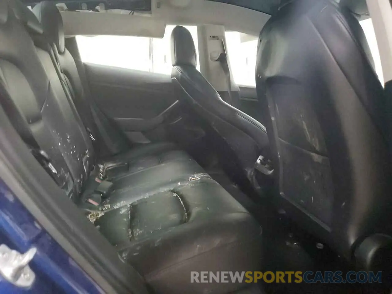 11 Photograph of a damaged car 5YJ3E1EA3LF803784 TESLA MODEL 3 2020