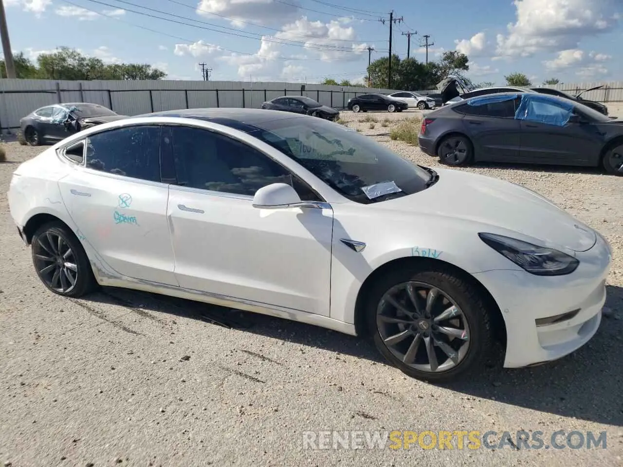 4 Фотография поврежденного автомобиля 5YJ3E1EA3LF804966 TESLA MODEL 3 2020