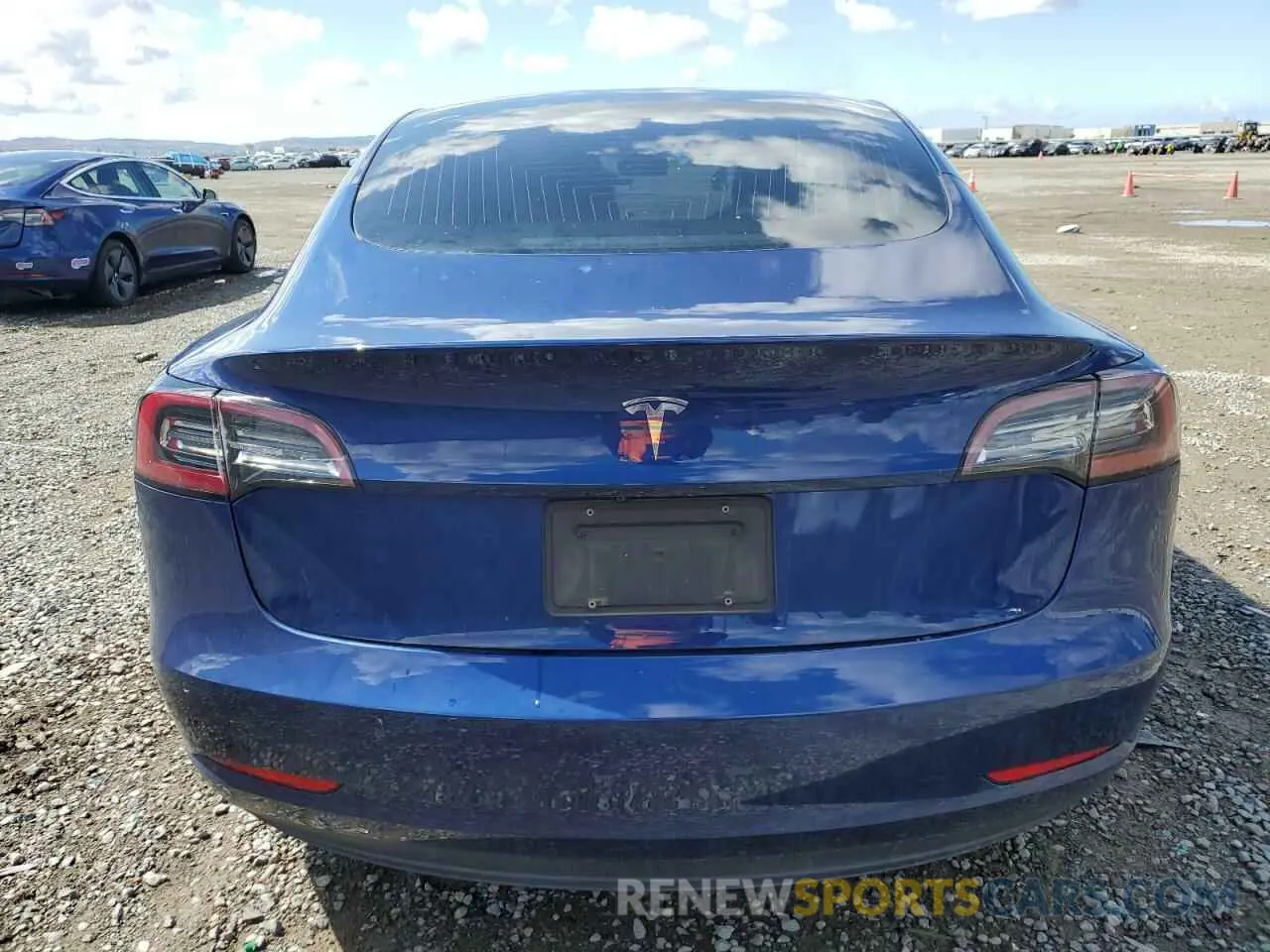 6 Photograph of a damaged car 5YJ3E1EA3LF806281 TESLA MODEL 3 2020