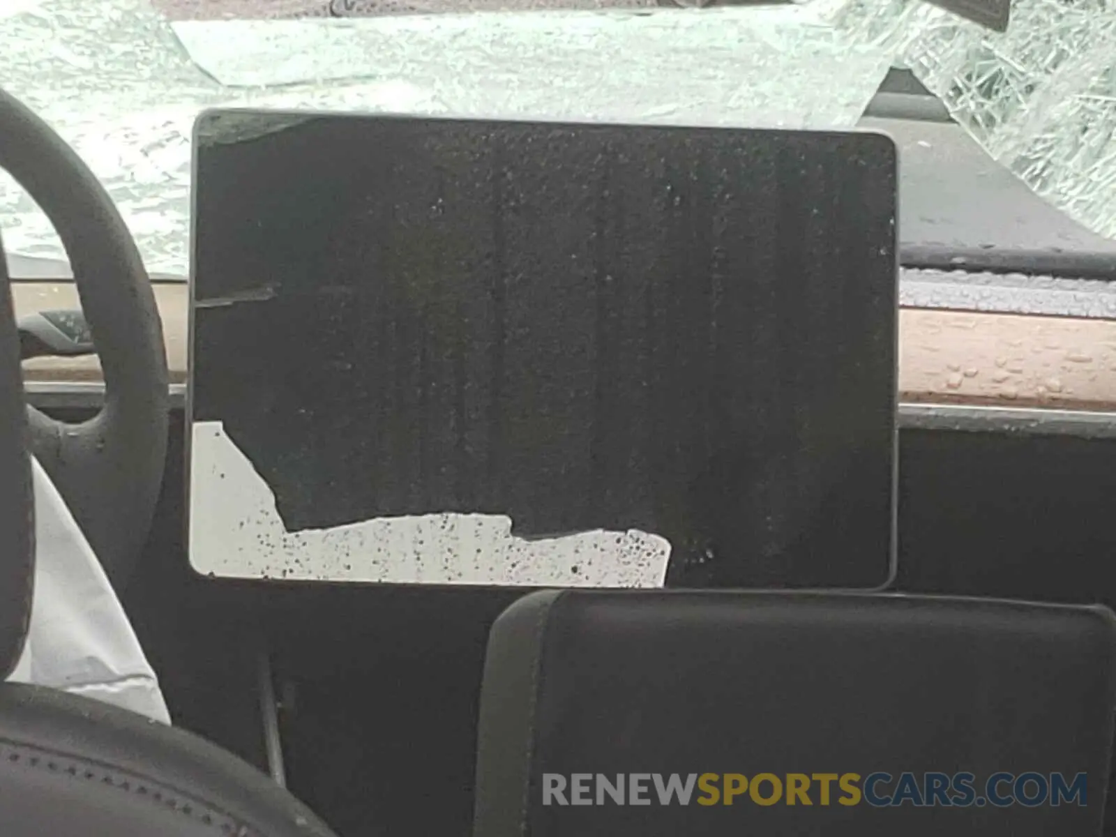 8 Photograph of a damaged car 5YJ3E1EA3LF807883 TESLA MODEL 3 2020