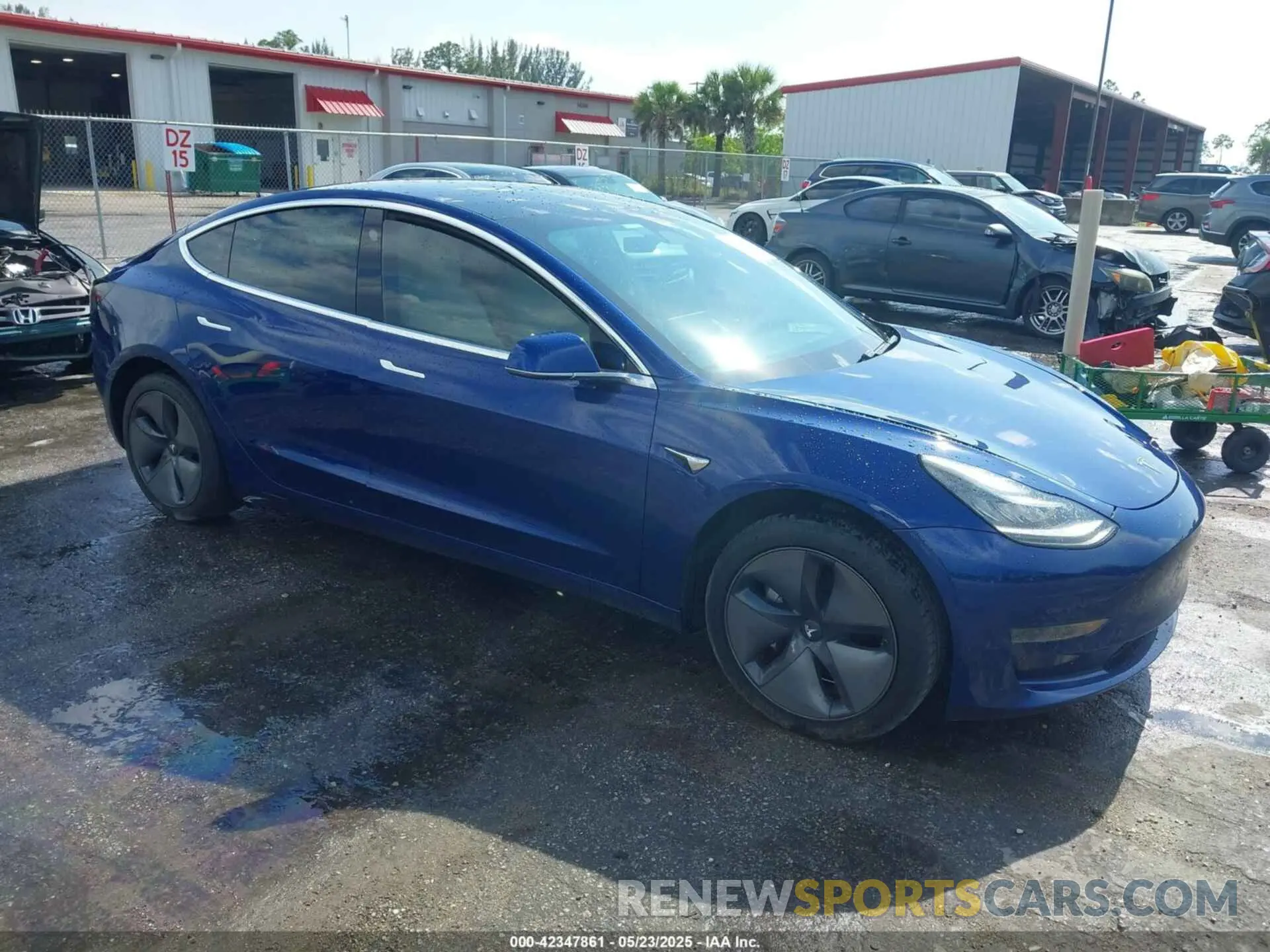 1 Photograph of a damaged car 5YJ3E1EA4LF591056 TESLA MODEL 3 2020