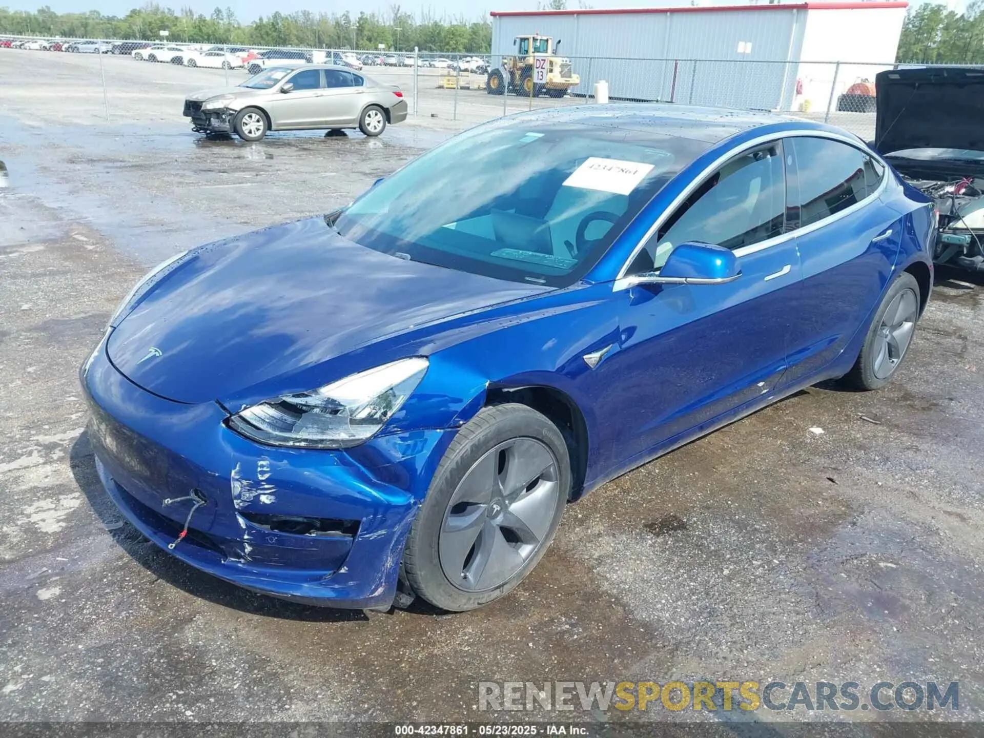 2 Photograph of a damaged car 5YJ3E1EA4LF591056 TESLA MODEL 3 2020