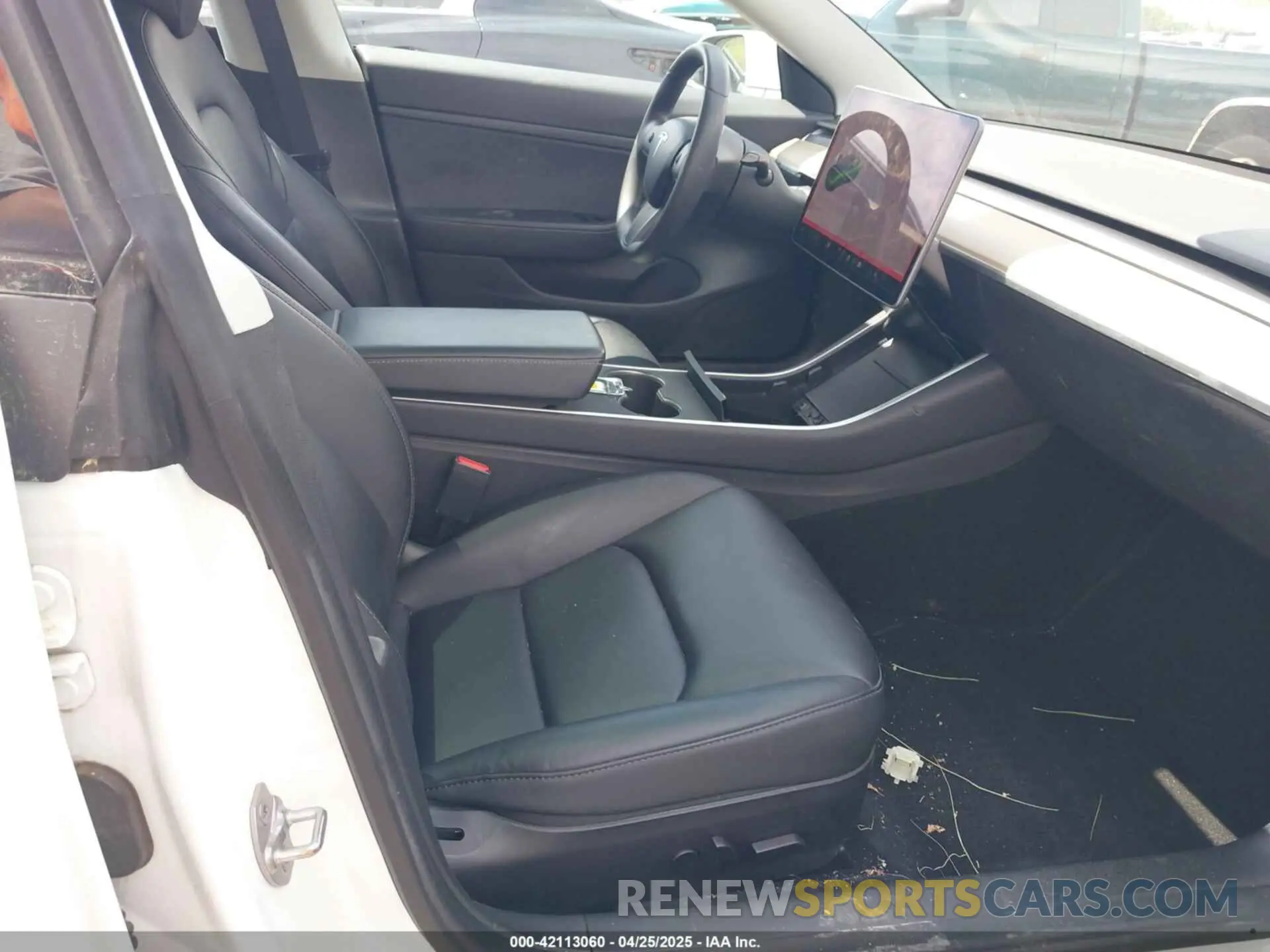 5 Фотография поврежденного автомобиля 5YJ3E1EA4LF598069 TESLA MODEL 3 2020