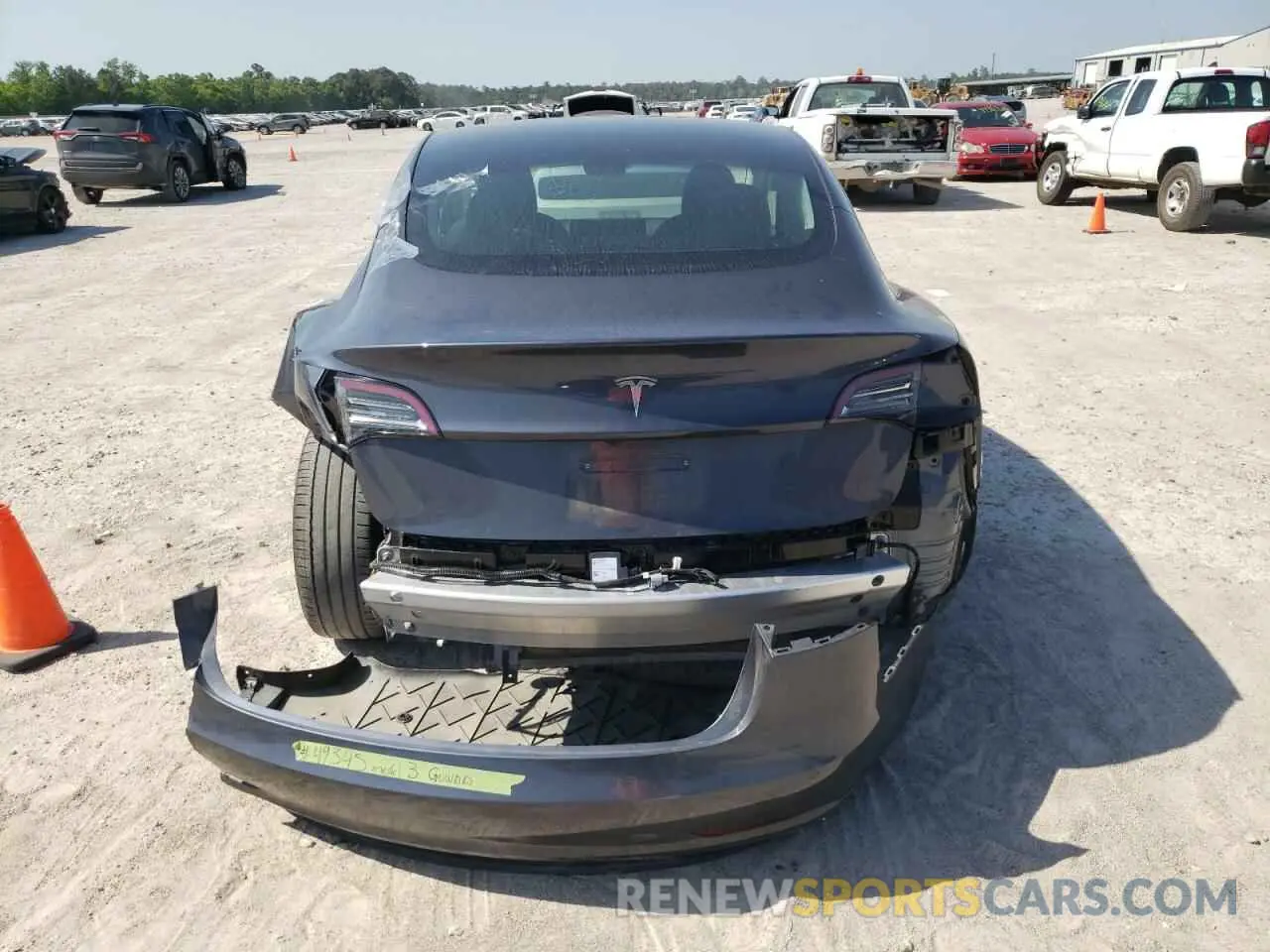 9 Photograph of a damaged car 5YJ3E1EA4LF644368 TESLA MODEL 3 2020