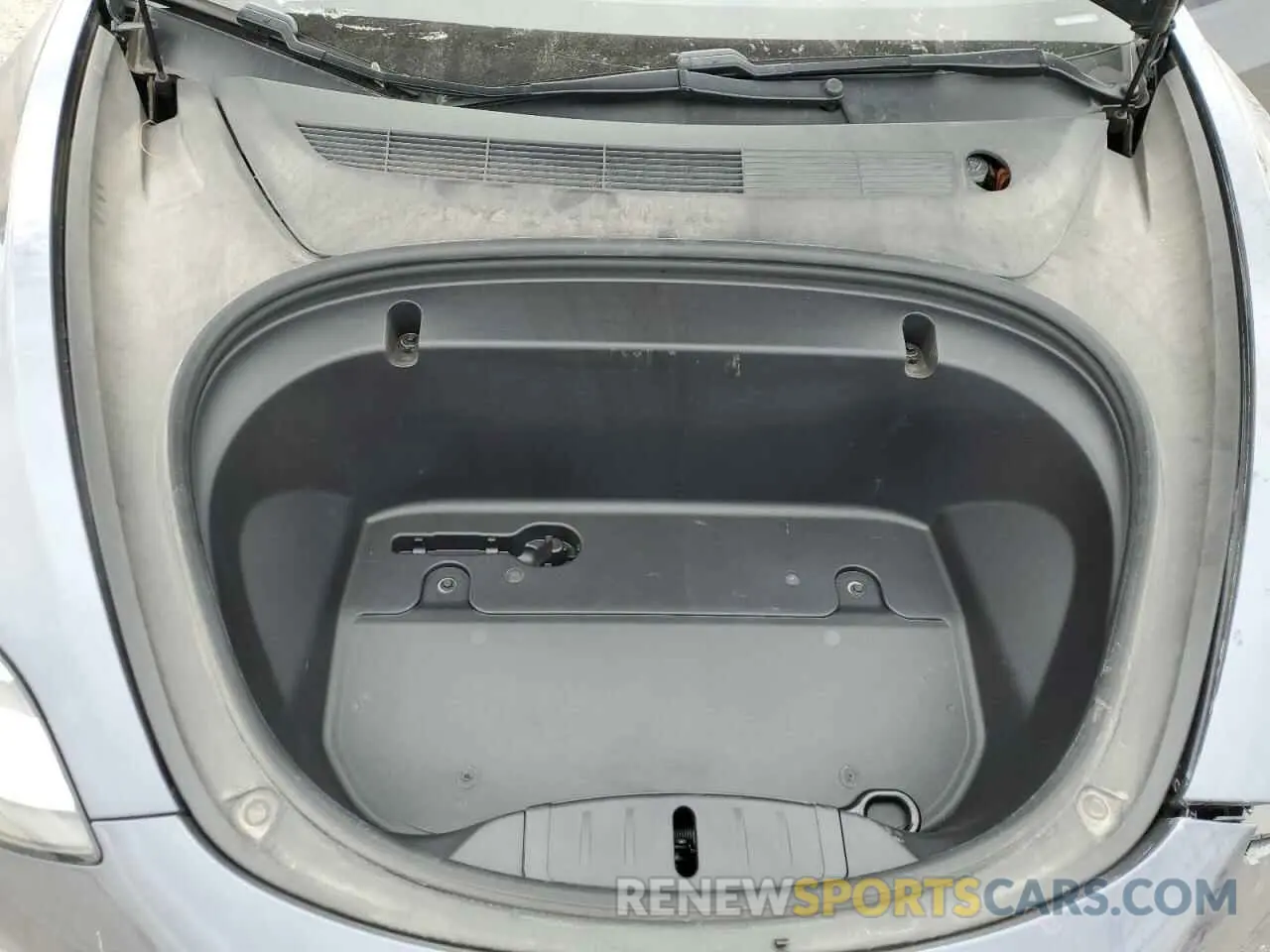 11 Photograph of a damaged car 5YJ3E1EA4LF662210 TESLA MODEL 3 2020