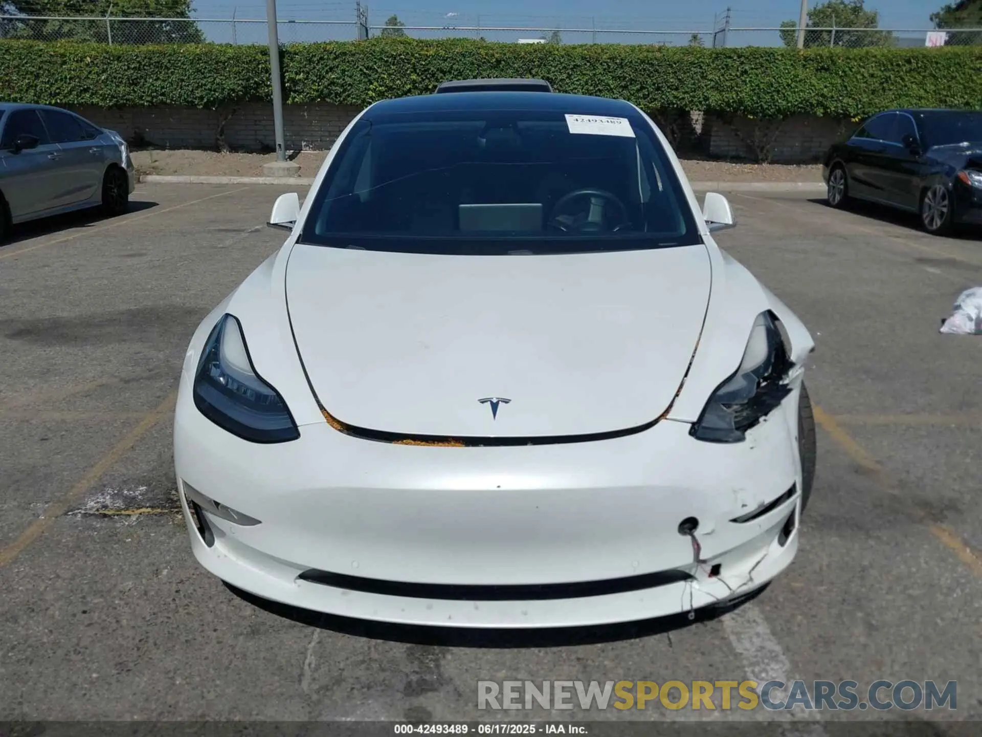11 Photograph of a damaged car 5YJ3E1EA4LF740016 TESLA MODEL 3 2020