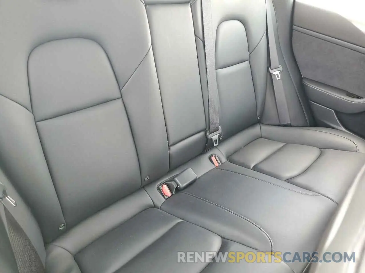 10 Фотография поврежденного автомобиля 5YJ3E1EA4LF745877 TESLA MODEL 3 2020