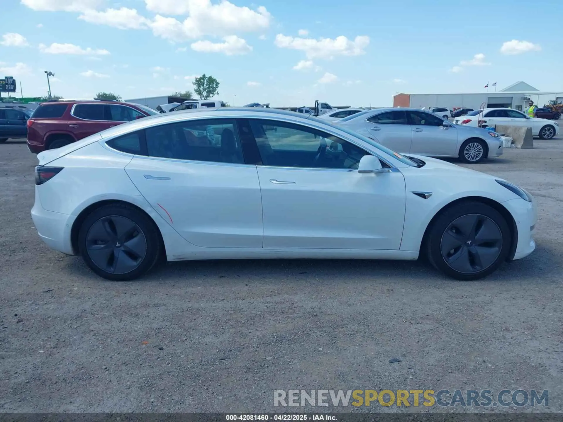 12 Photograph of a damaged car 5YJ3E1EA4LF747063 TESLA MODEL 3 2020