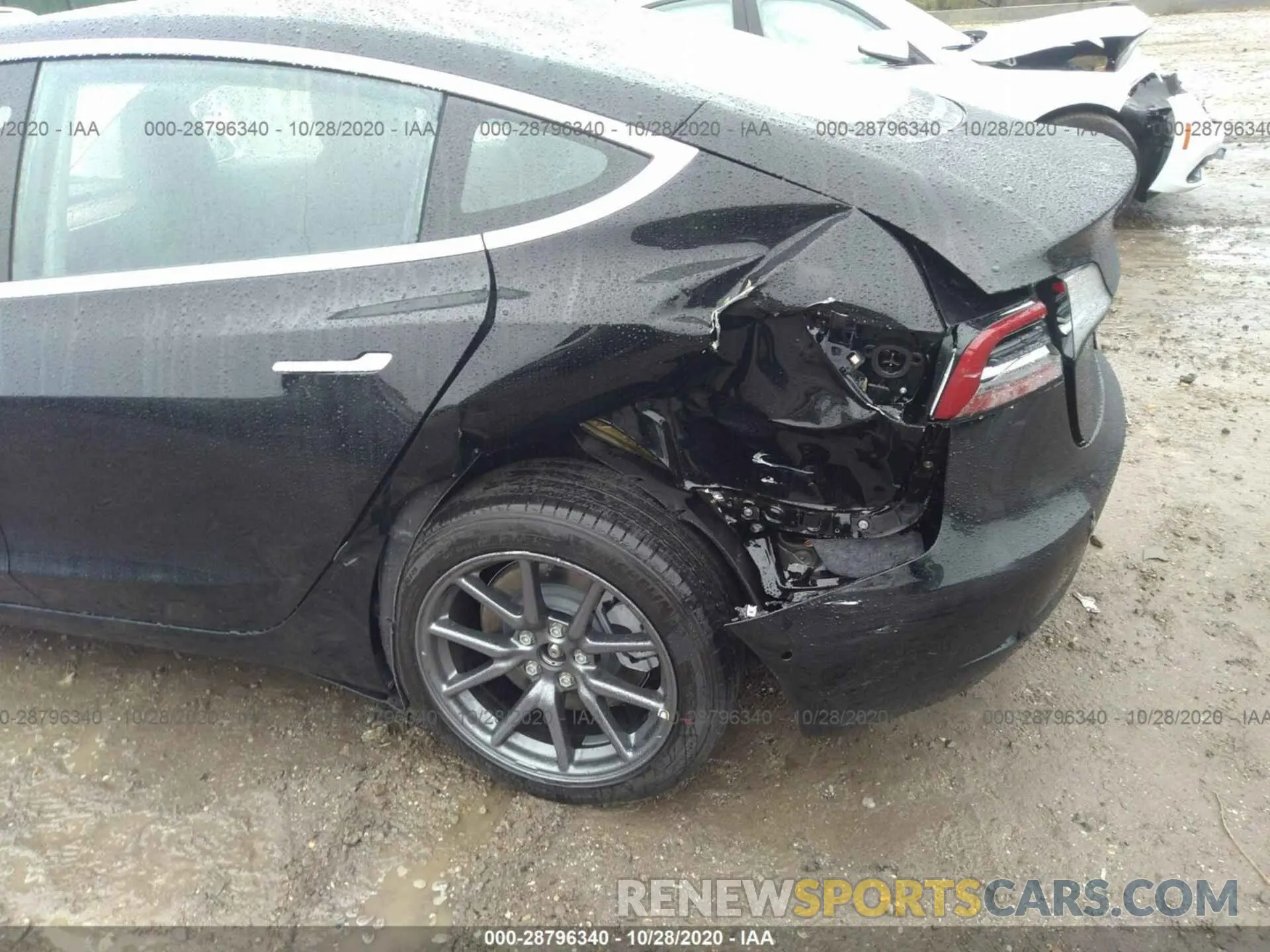 6 Photograph of a damaged car 5YJ3E1EA4LF796618 TESLA MODEL 3 2020