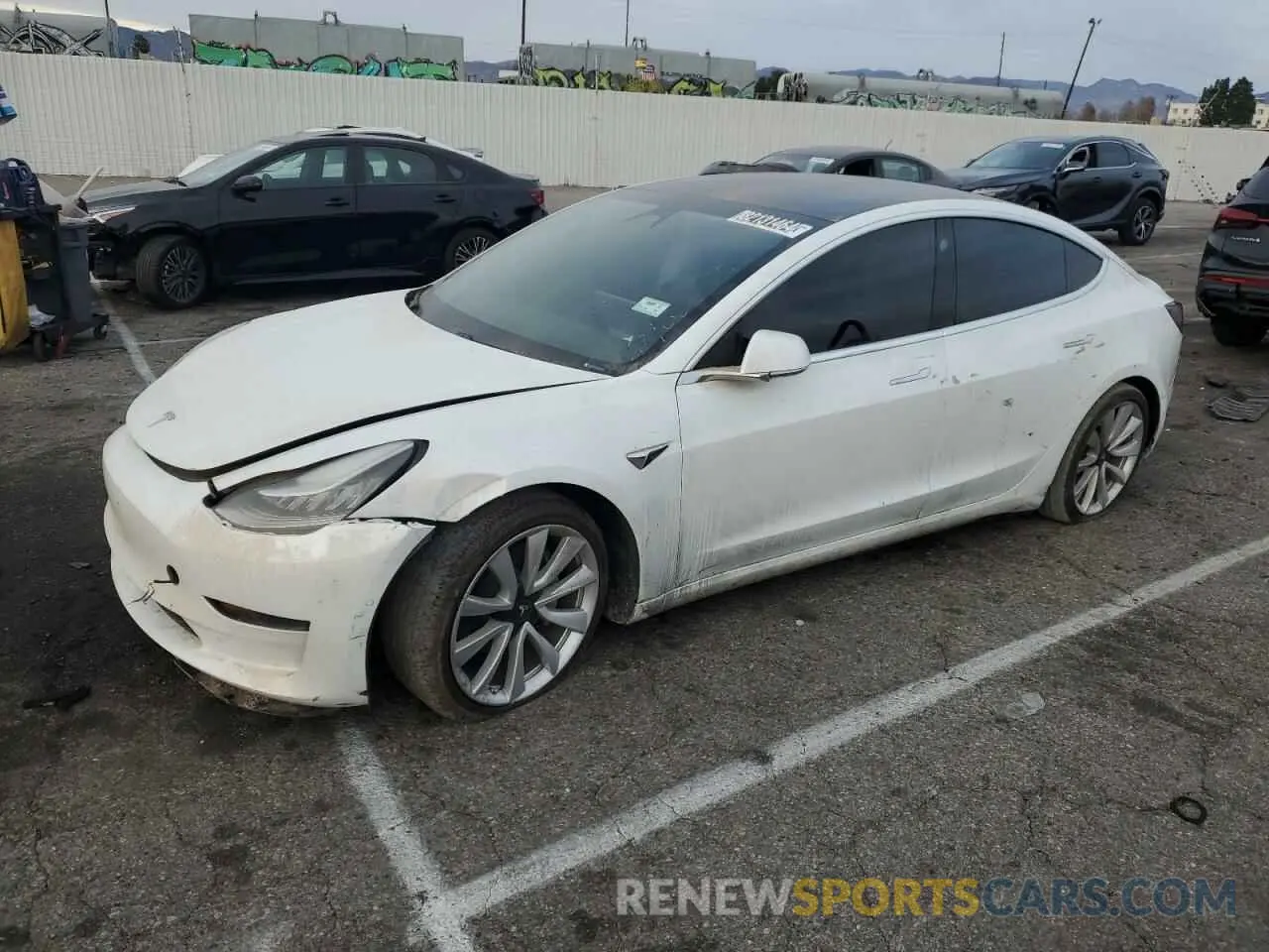 1 Фотография поврежденного автомобиля 5YJ3E1EA4LF806421 TESLA MODEL 3 2020