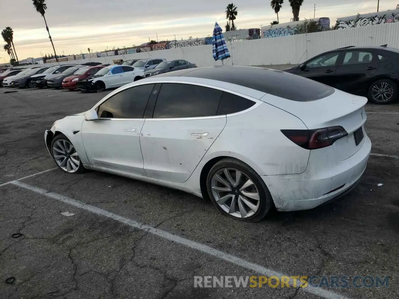 2 Фотография поврежденного автомобиля 5YJ3E1EA4LF806421 TESLA MODEL 3 2020