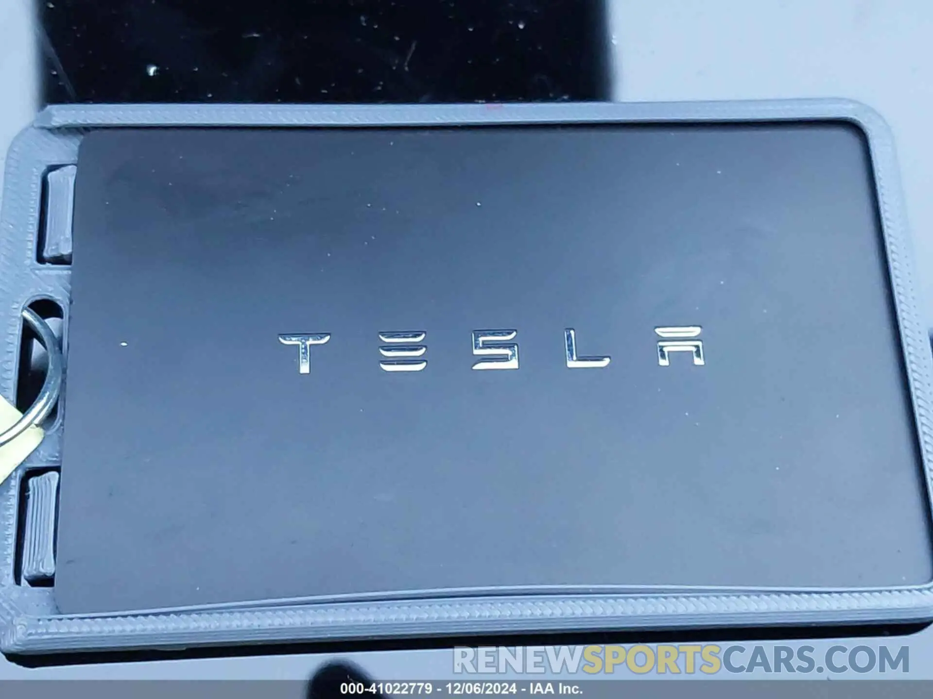 11 Photograph of a damaged car 5YJ3E1EA5LF612772 TESLA MODEL 3 2020