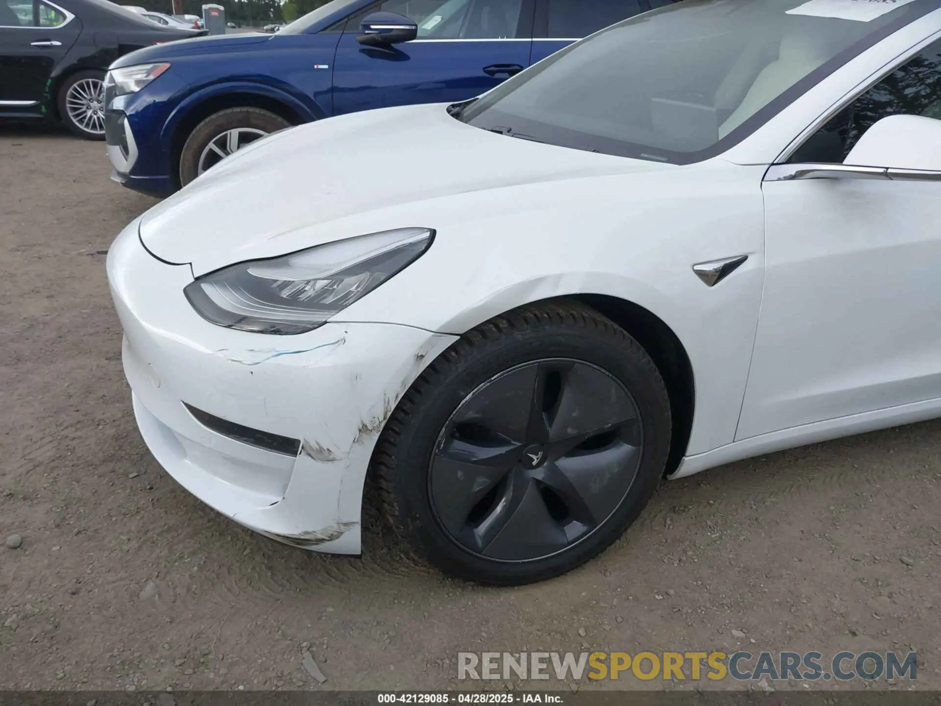 6 Фотография поврежденного автомобиля 5YJ3E1EA5LF613002 TESLA MODEL 3 2020