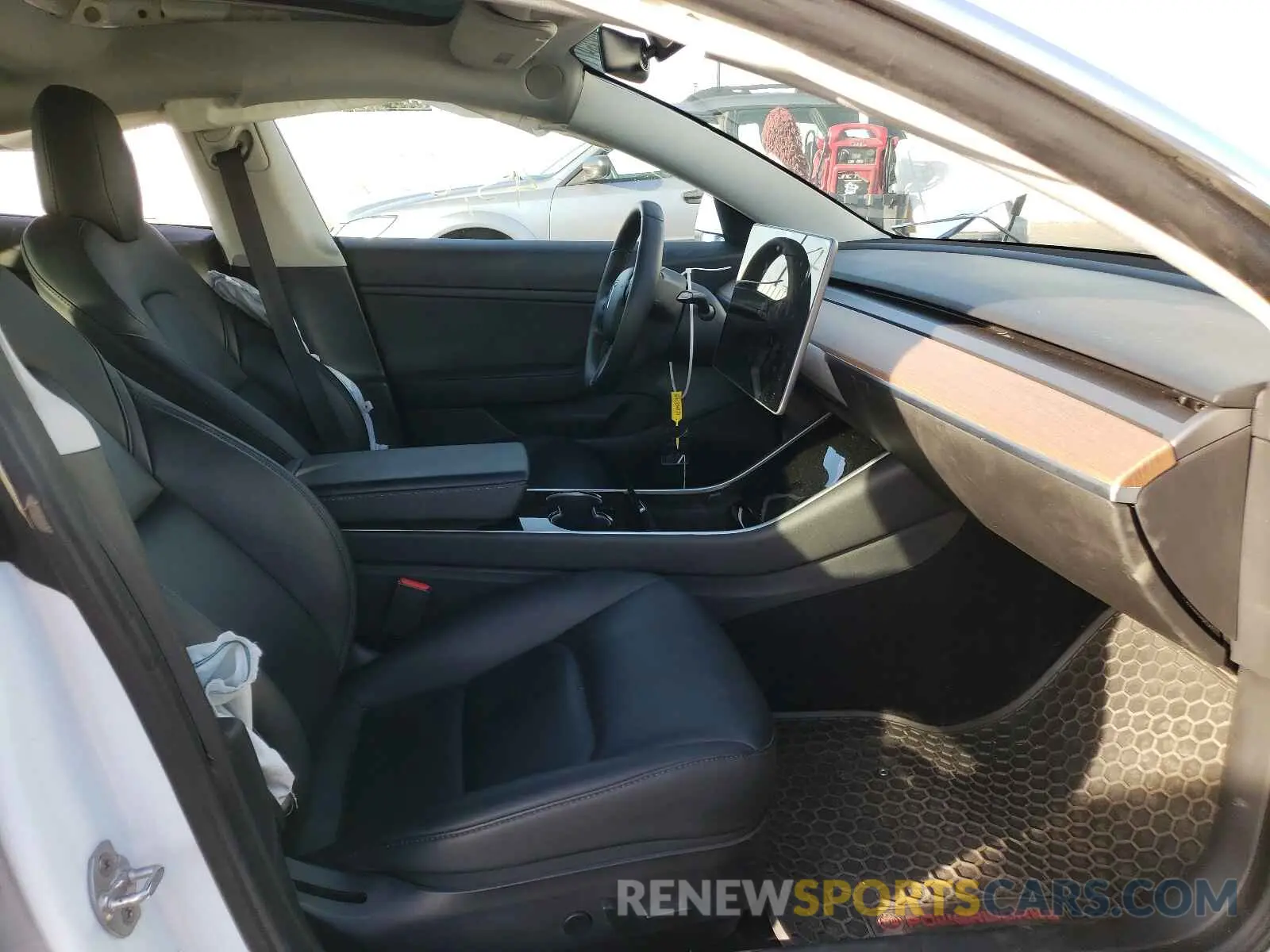 5 Фотография поврежденного автомобиля 5YJ3E1EA5LF613873 TESLA MODEL 3 2020