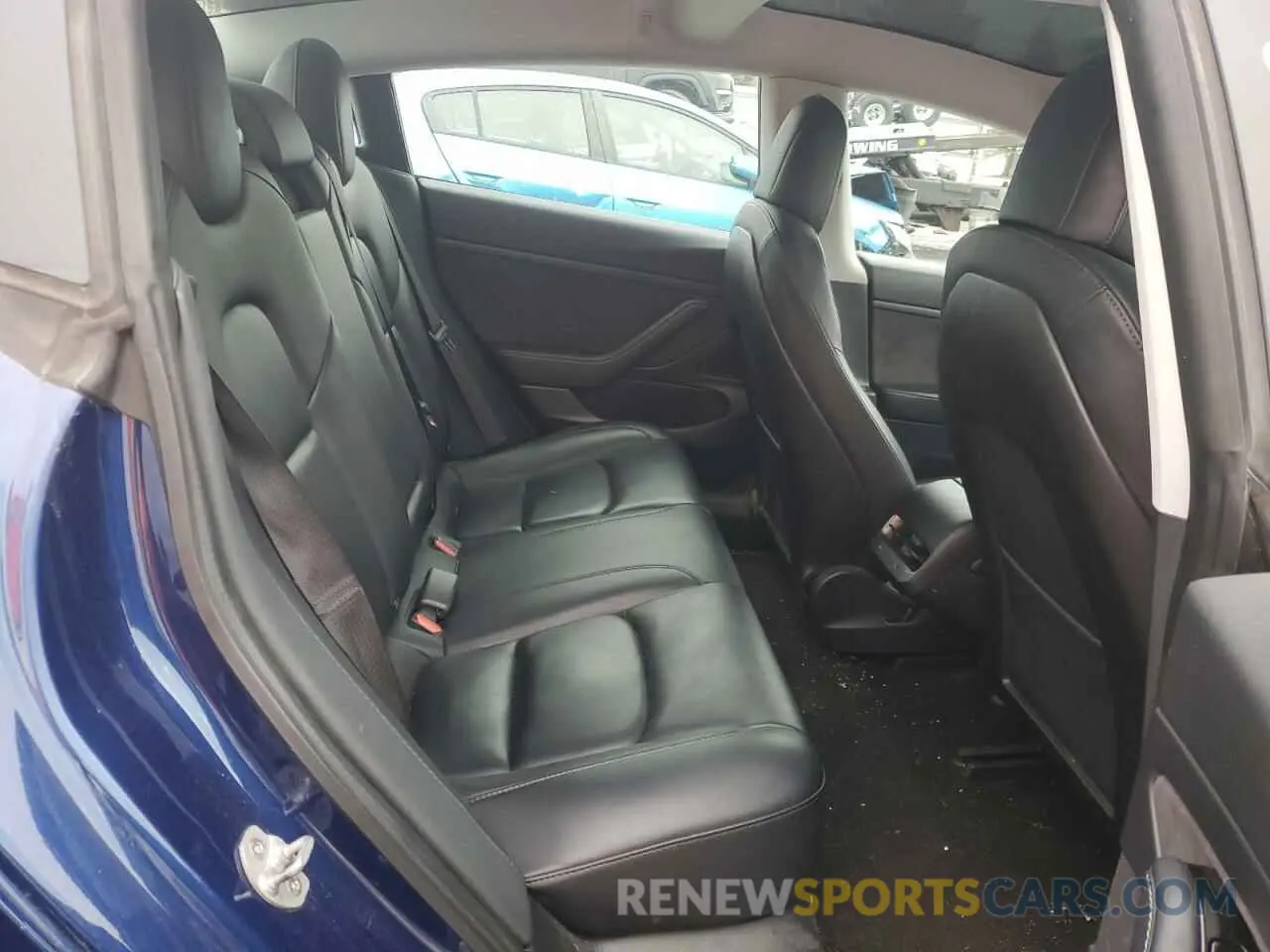 10 Photograph of a damaged car 5YJ3E1EA5LF625456 TESLA MODEL 3 2020