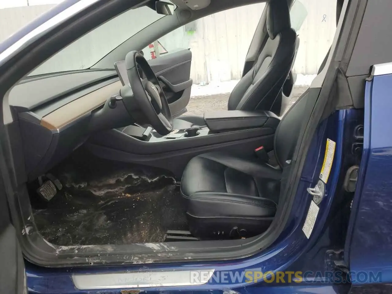 7 Photograph of a damaged car 5YJ3E1EA5LF625456 TESLA MODEL 3 2020