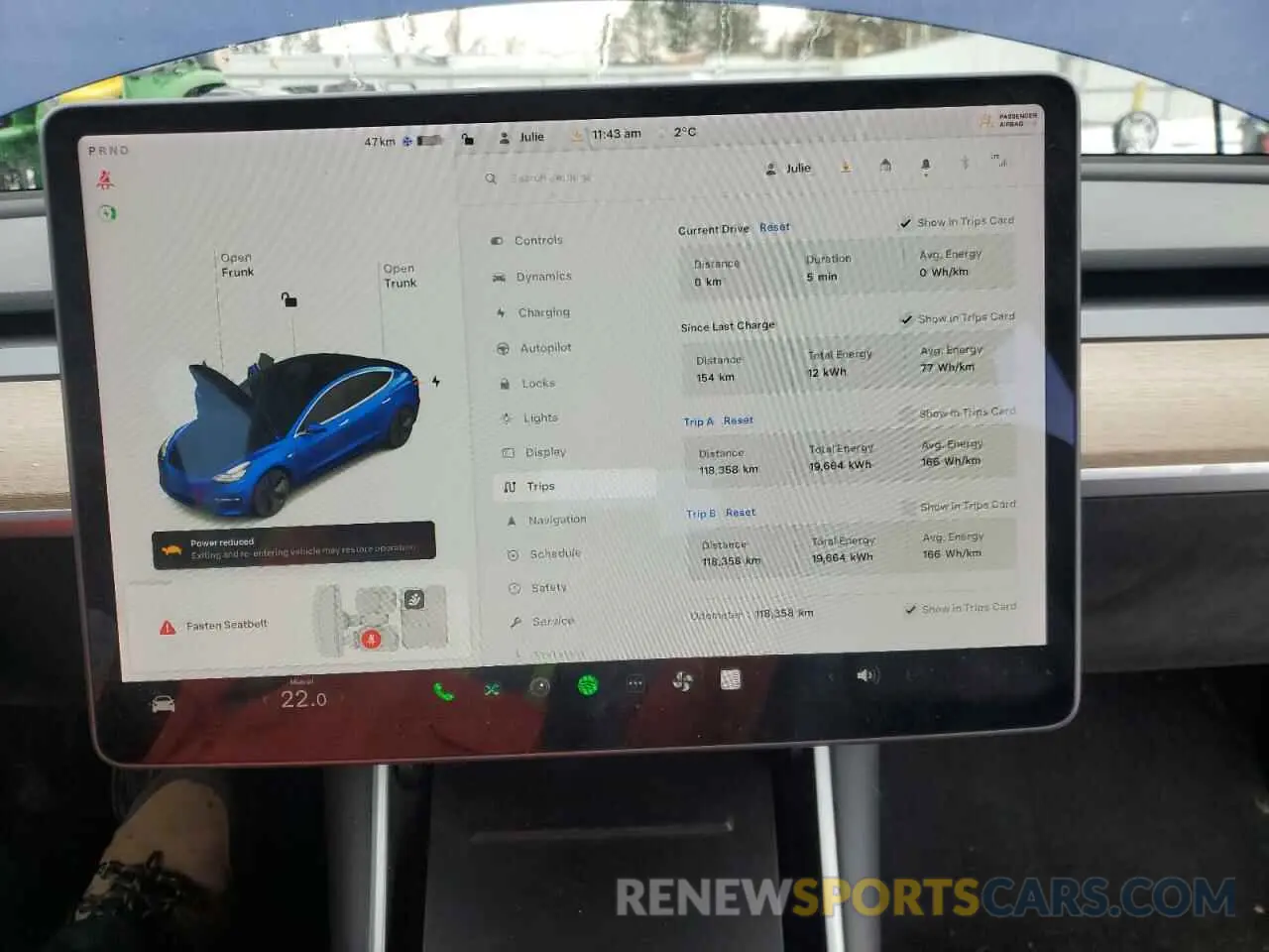 9 Photograph of a damaged car 5YJ3E1EA5LF625456 TESLA MODEL 3 2020