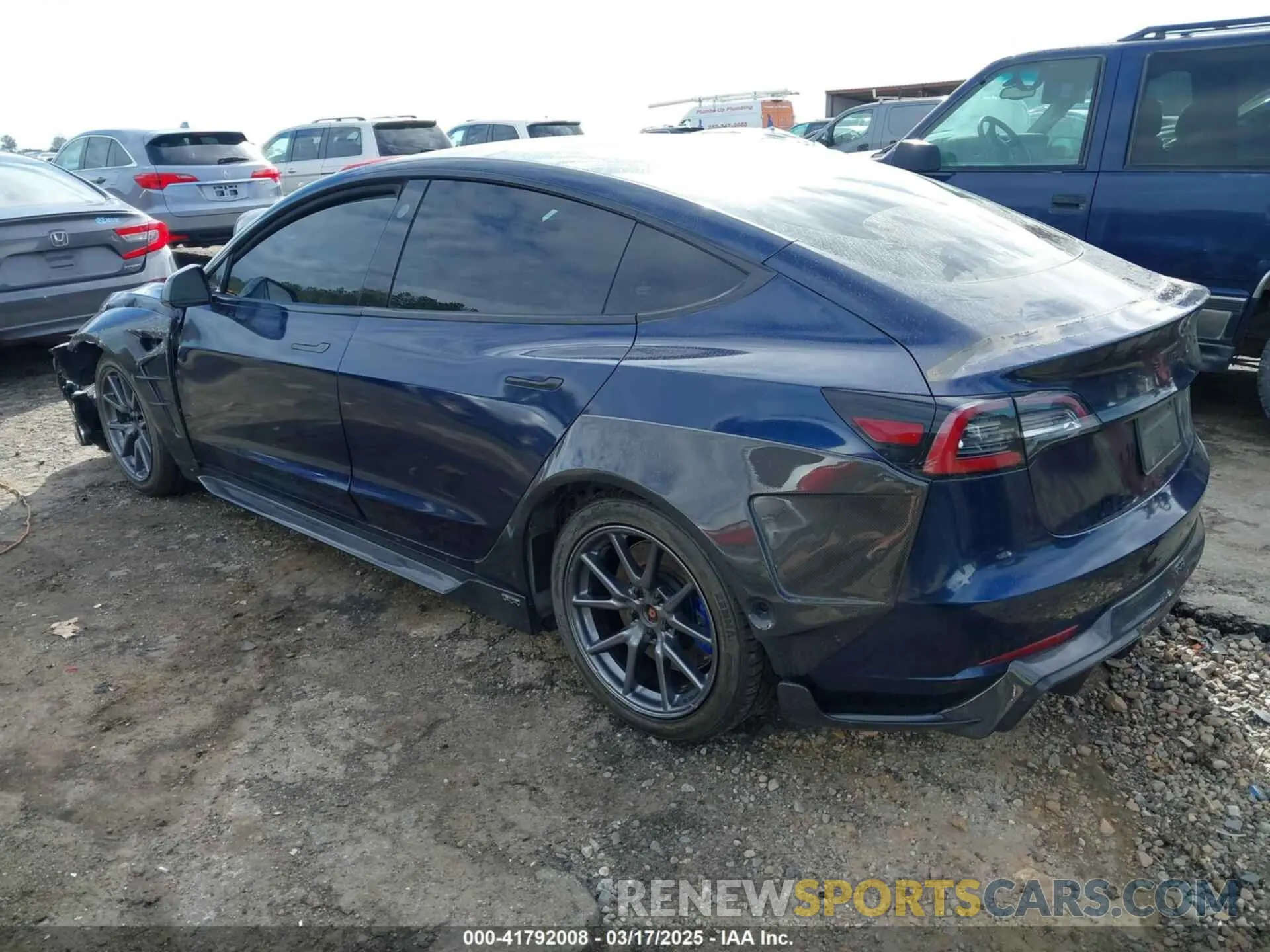 3 Photograph of a damaged car 5YJ3E1EA5LF632083 TESLA MODEL 3 2020