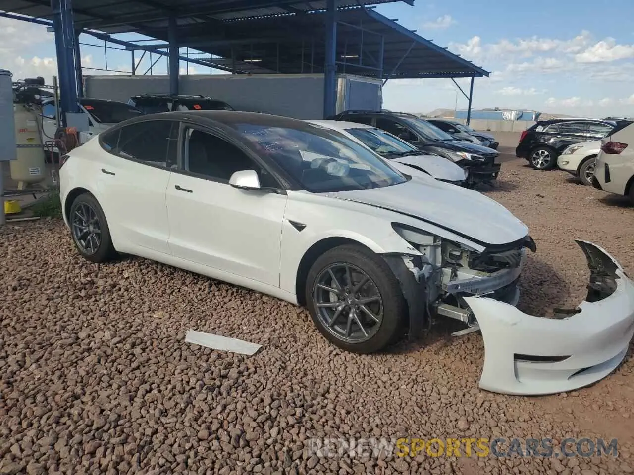 4 Фотография поврежденного автомобиля 5YJ3E1EA5LF633069 TESLA MODEL 3 2020