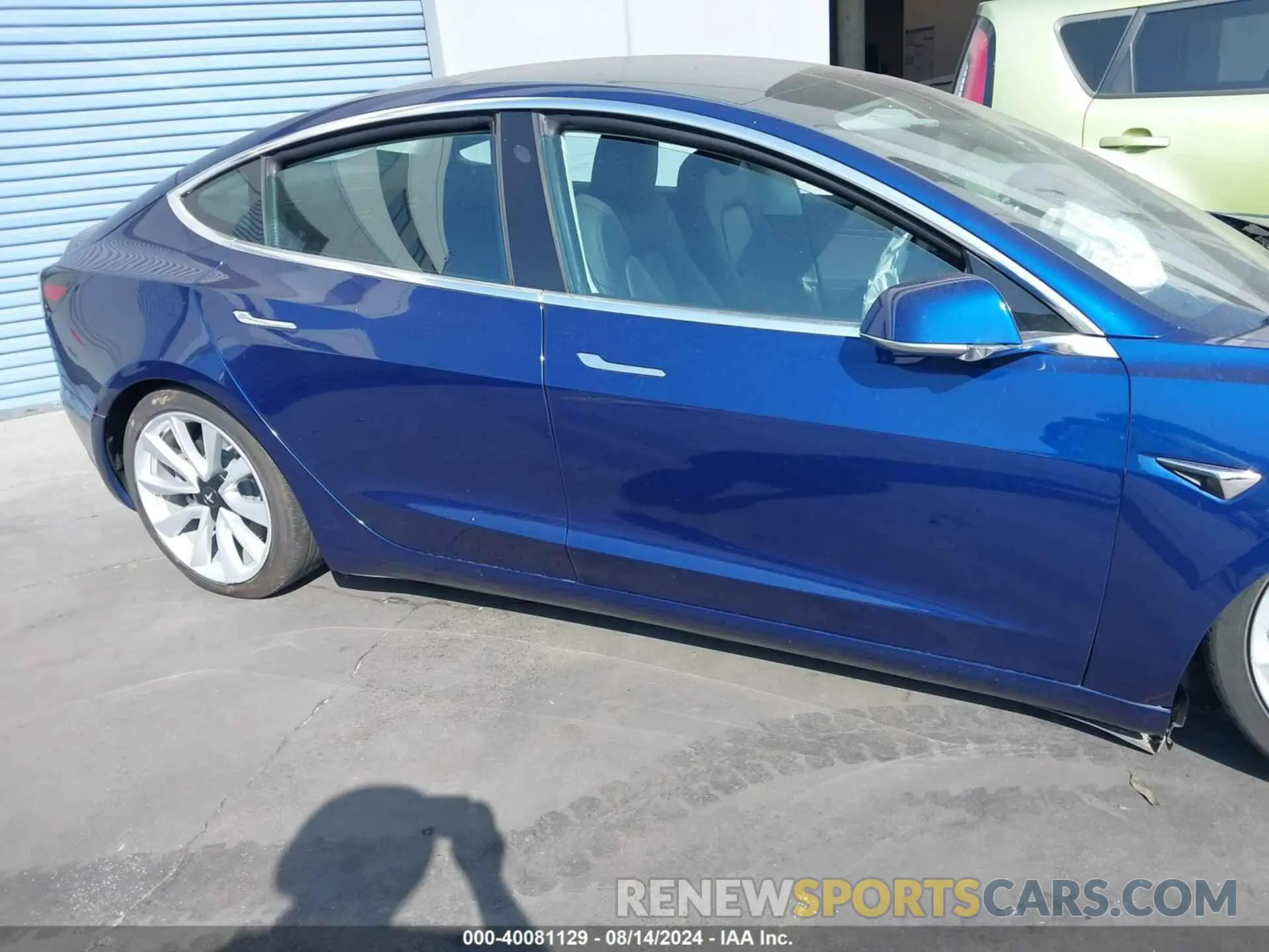 13 Photograph of a damaged car 5YJ3E1EA5LF633945 TESLA MODEL 3 2020