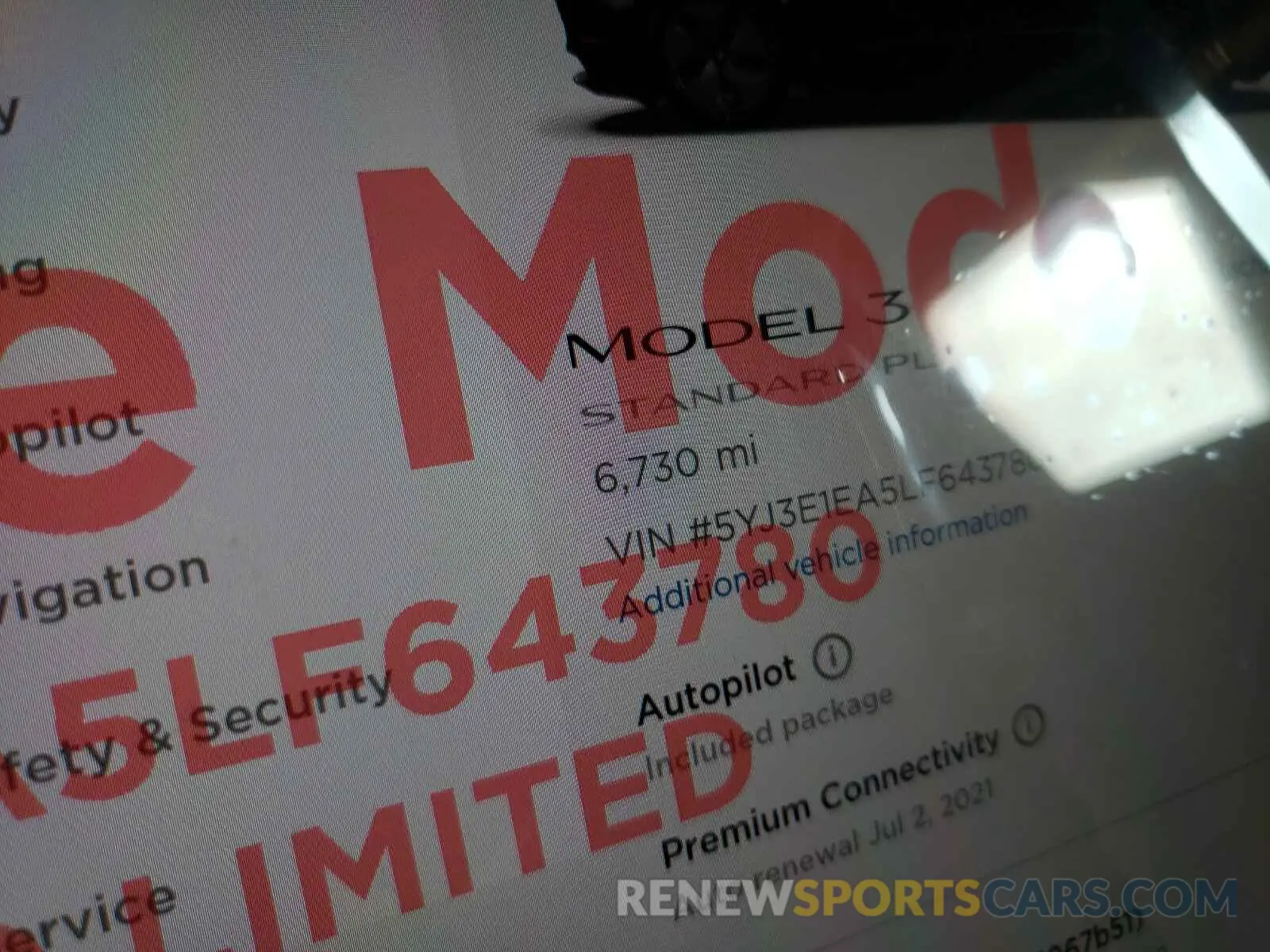 8 Photograph of a damaged car 5YJ3E1EA5LF643780 TESLA MODEL 3 2020