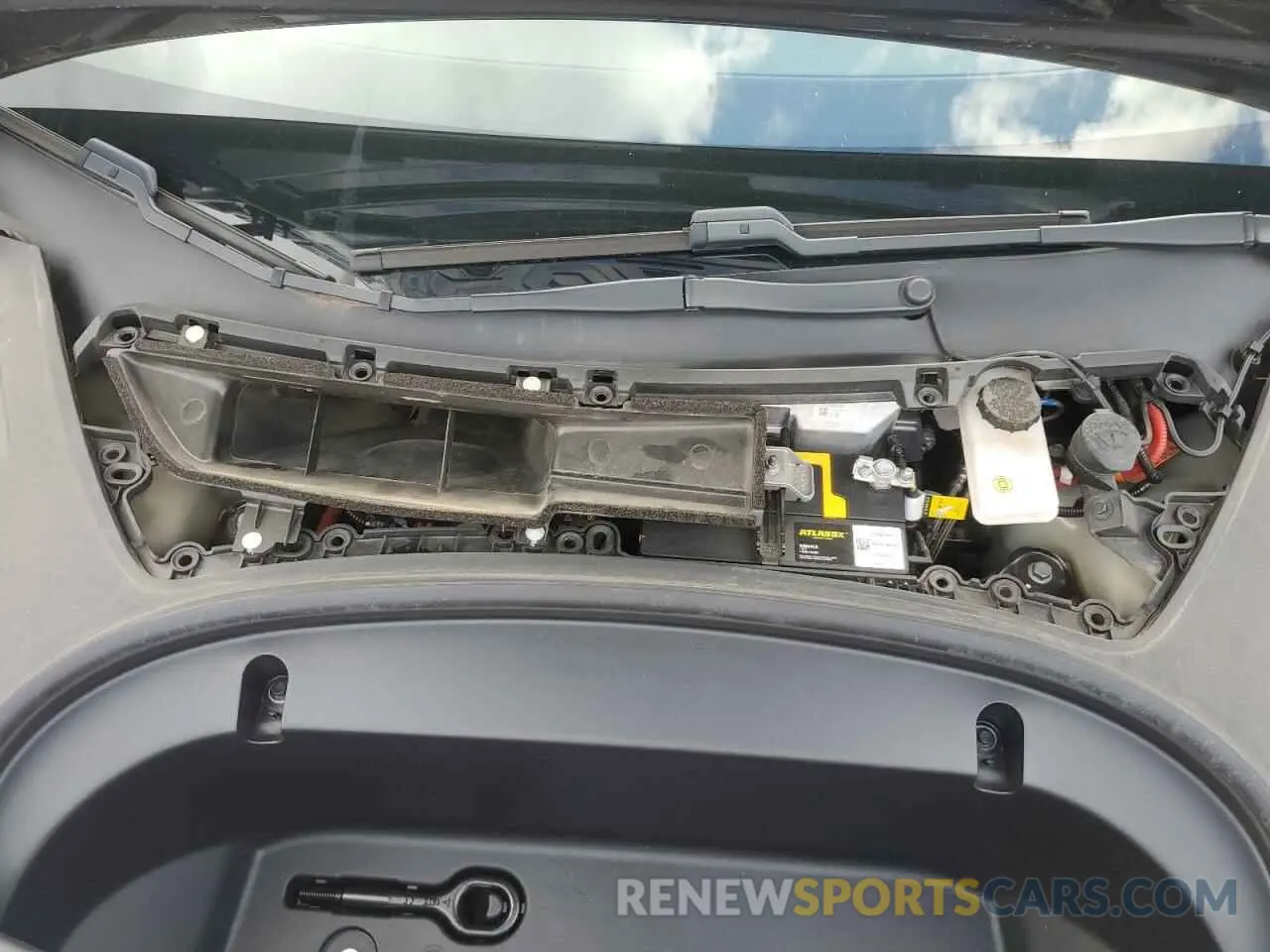 11 Photograph of a damaged car 5YJ3E1EA5LF644038 TESLA MODEL 3 2020