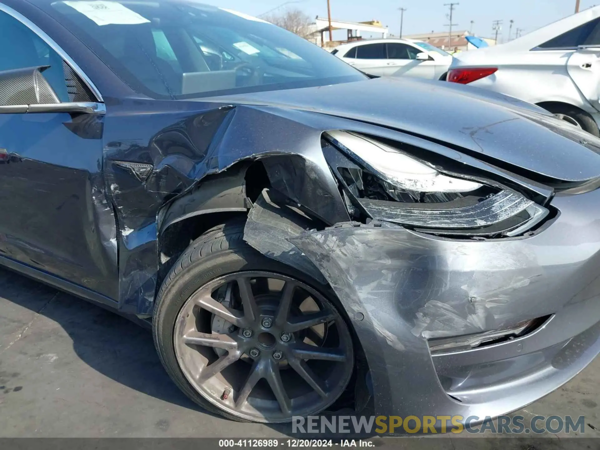 6 Фотография поврежденного автомобиля 5YJ3E1EA5LF644086 TESLA MODEL 3 2020