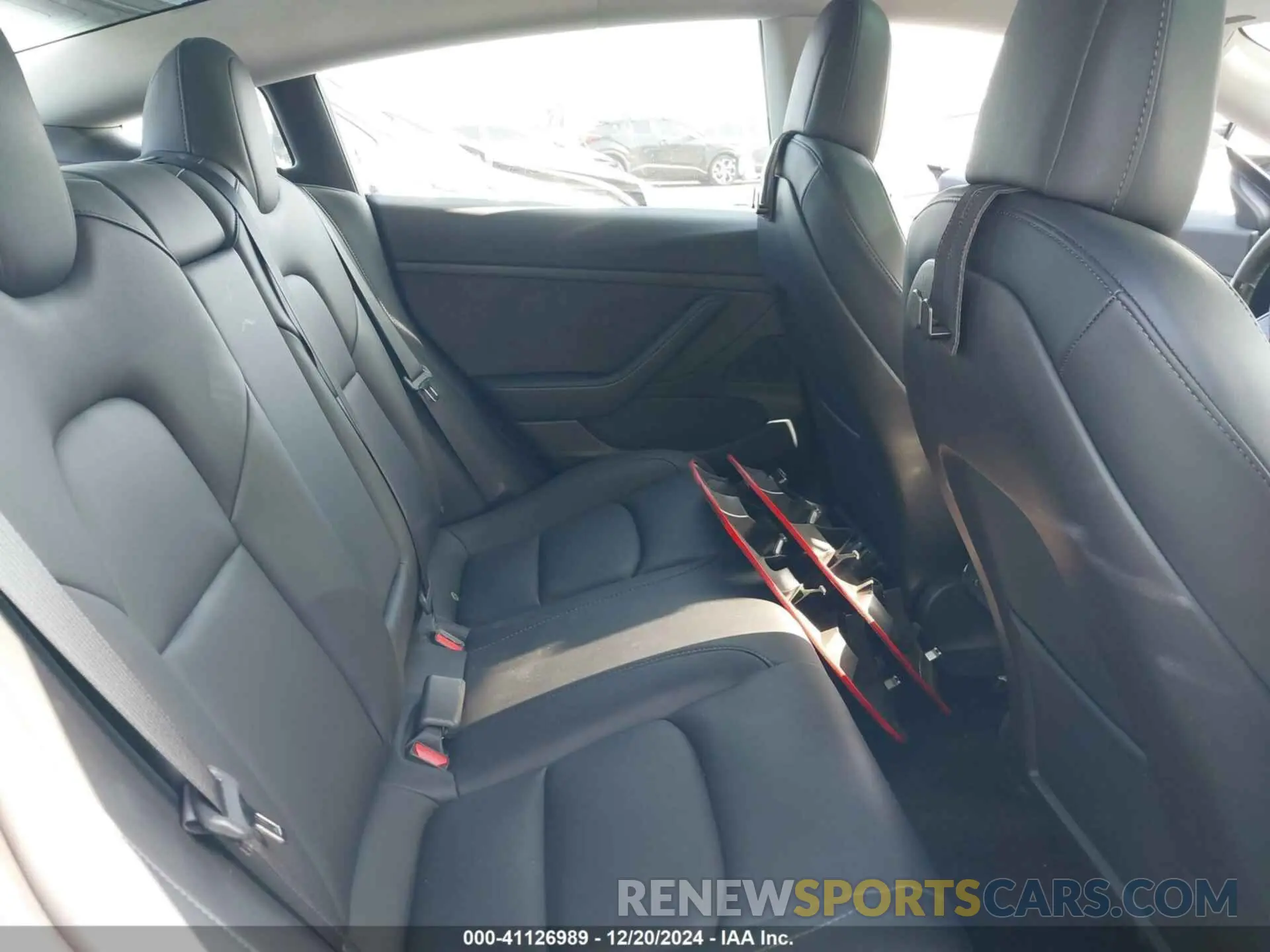 8 Фотография поврежденного автомобиля 5YJ3E1EA5LF644086 TESLA MODEL 3 2020