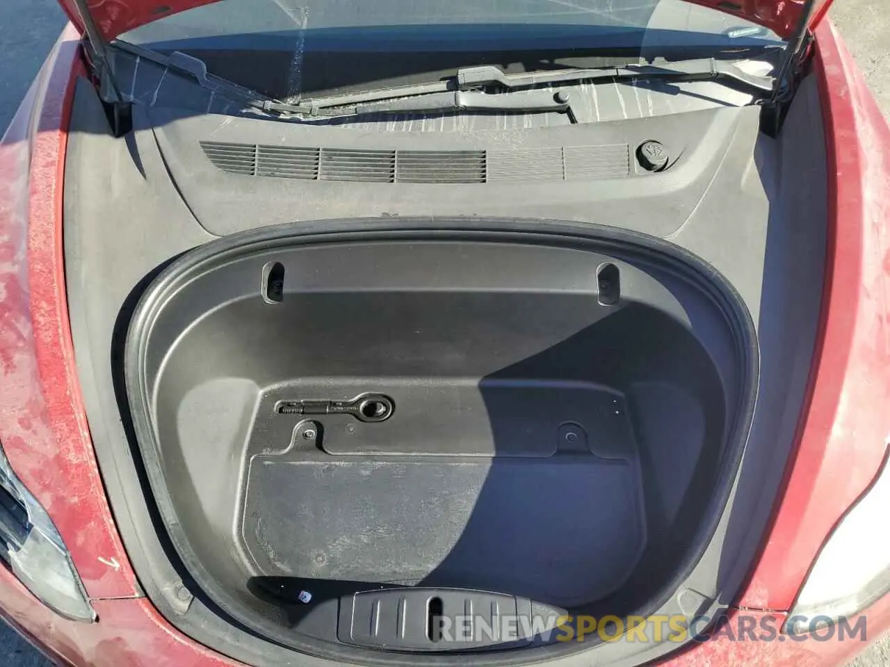 11 Photograph of a damaged car 5YJ3E1EA5LF645965 TESLA MODEL 3 2020