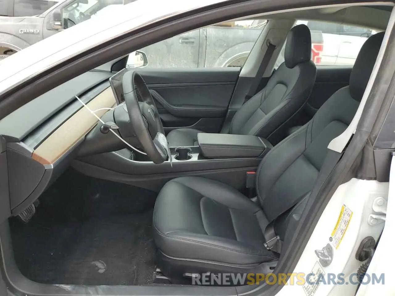 7 Photograph of a damaged car 5YJ3E1EA5LF659798 TESLA MODEL 3 2020
