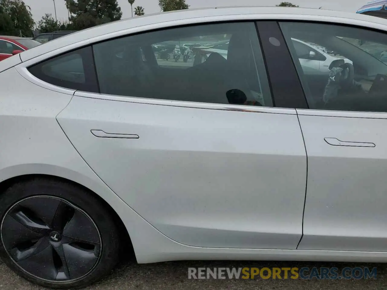10 Фотография поврежденного автомобиля 5YJ3E1EA5LF747010 TESLA MODEL 3 2020