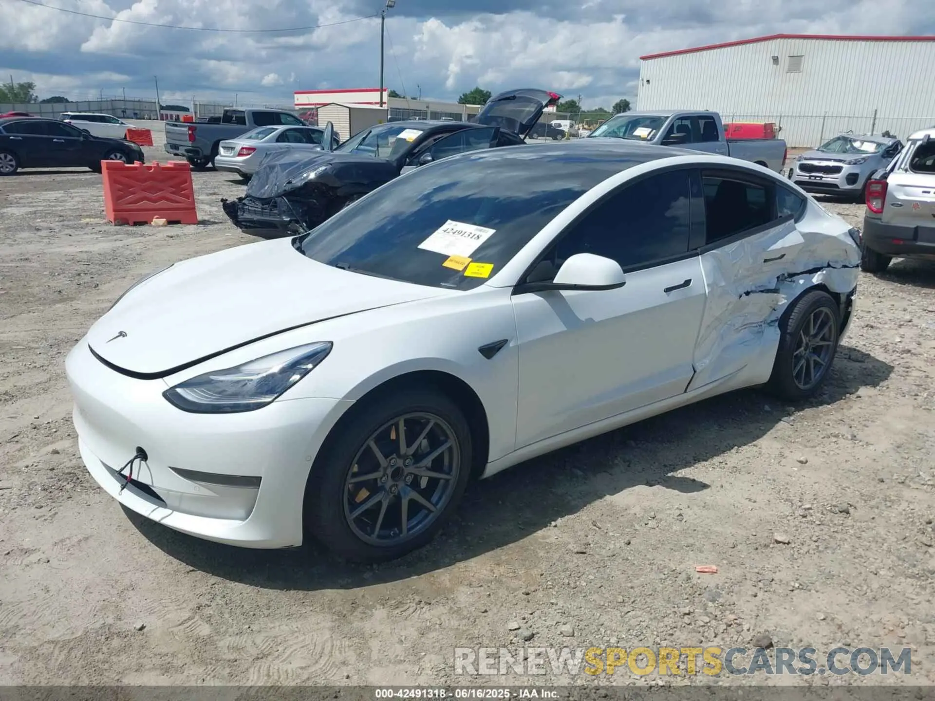 2 Фотография поврежденного автомобиля 5YJ3E1EA6LF632917 TESLA MODEL 3 2020