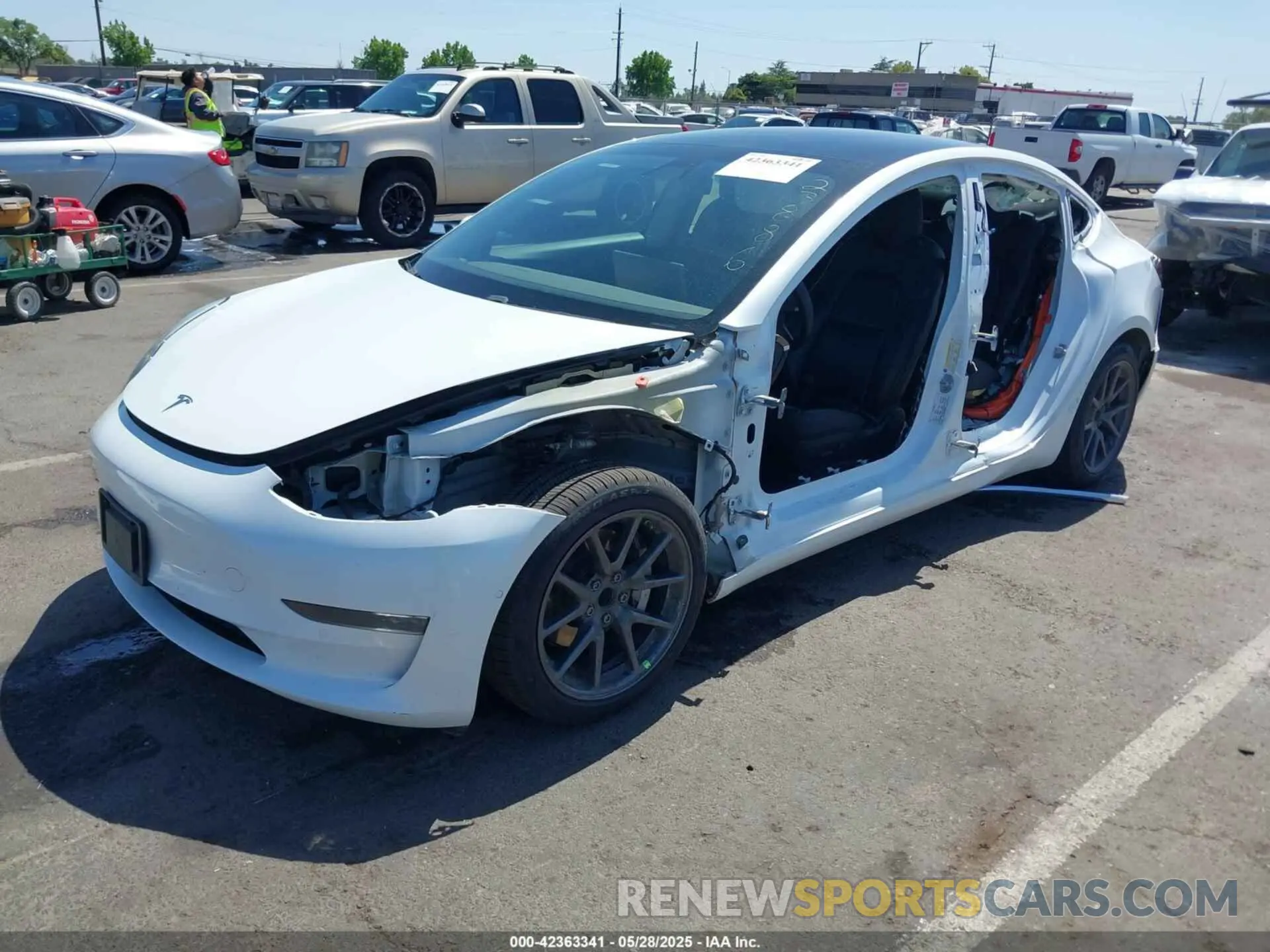 2 Фотография поврежденного автомобиля 5YJ3E1EA6LF659311 TESLA MODEL 3 2020