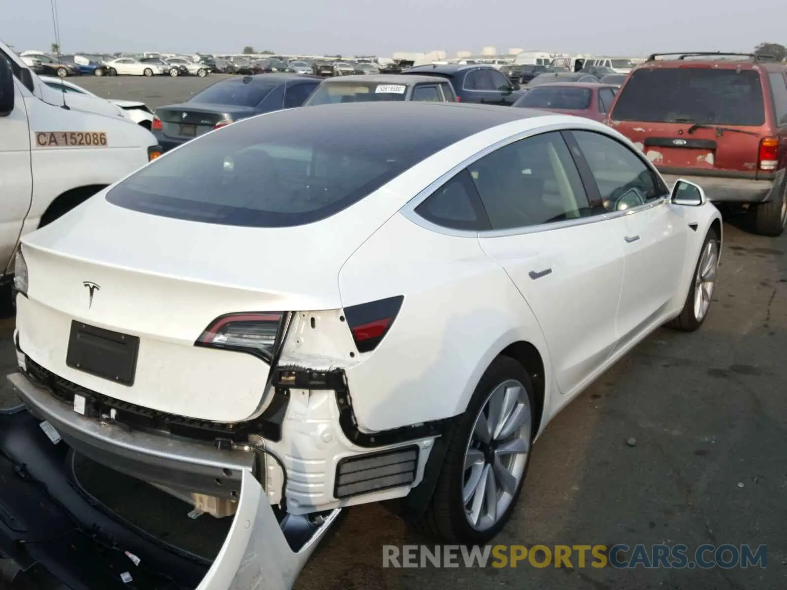9 Photograph of a damaged car 5YJ3E1EA6LF661916 TESLA MODEL 3 2020