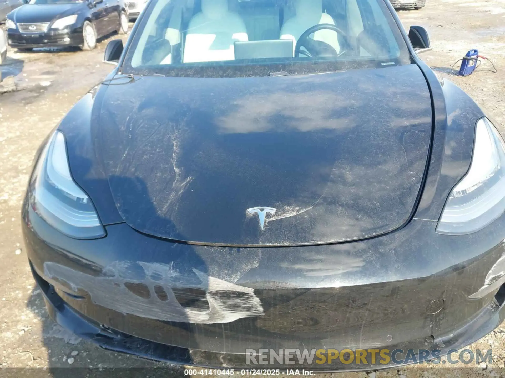10 Photograph of a damaged car 5YJ3E1EA6LF662080 TESLA MODEL 3 2020