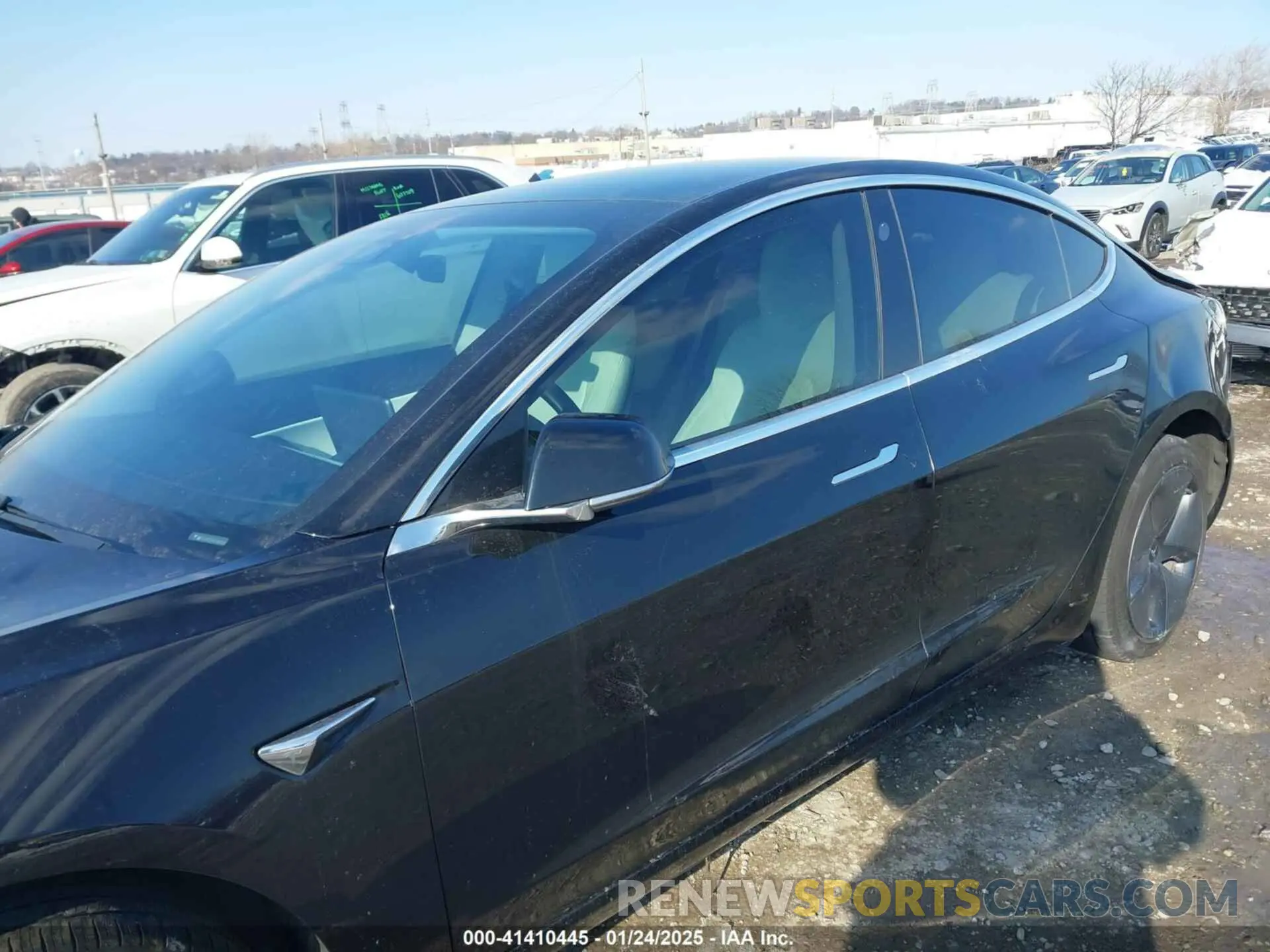 16 Photograph of a damaged car 5YJ3E1EA6LF662080 TESLA MODEL 3 2020