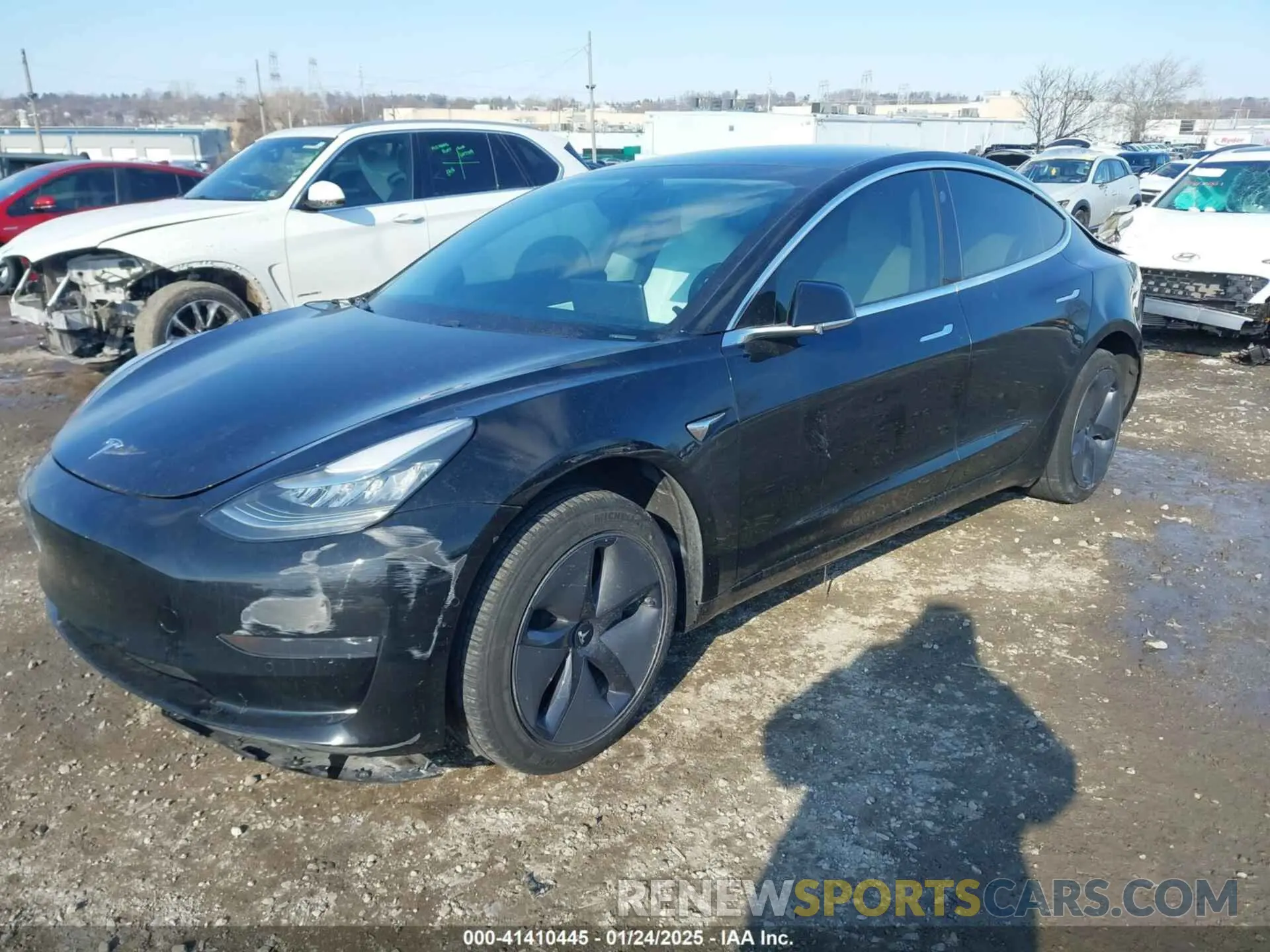 2 Photograph of a damaged car 5YJ3E1EA6LF662080 TESLA MODEL 3 2020