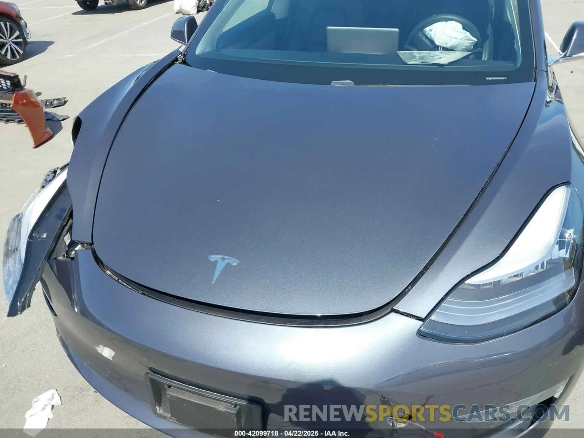 10 Photograph of a damaged car 5YJ3E1EA6LF703159 TESLA MODEL 3 2020