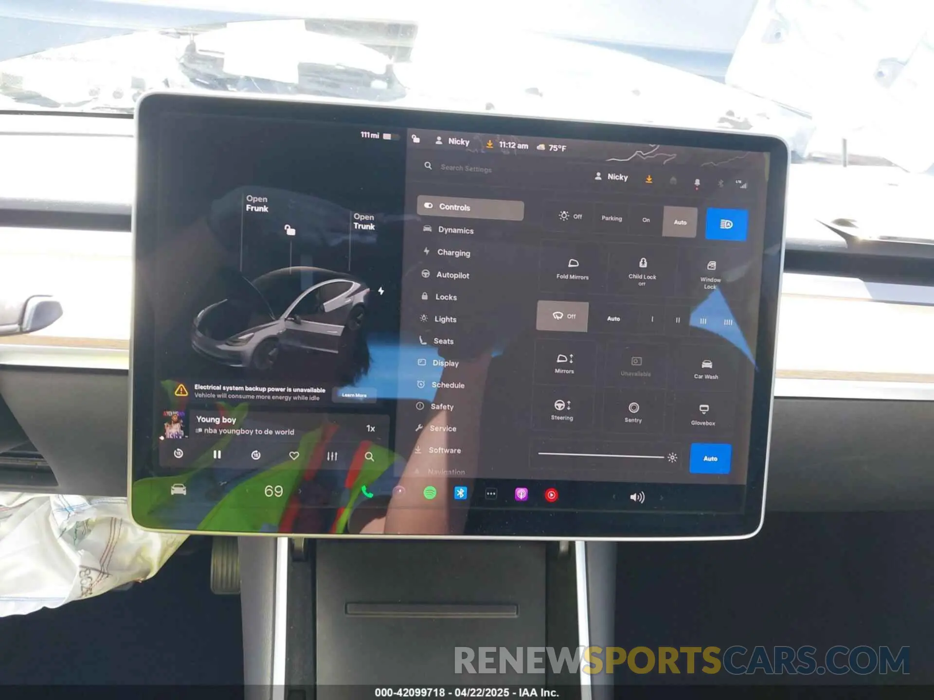 17 Photograph of a damaged car 5YJ3E1EA6LF703159 TESLA MODEL 3 2020