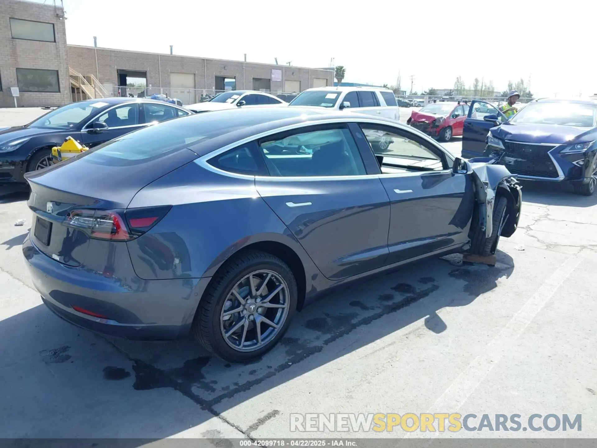 4 Photograph of a damaged car 5YJ3E1EA6LF703159 TESLA MODEL 3 2020